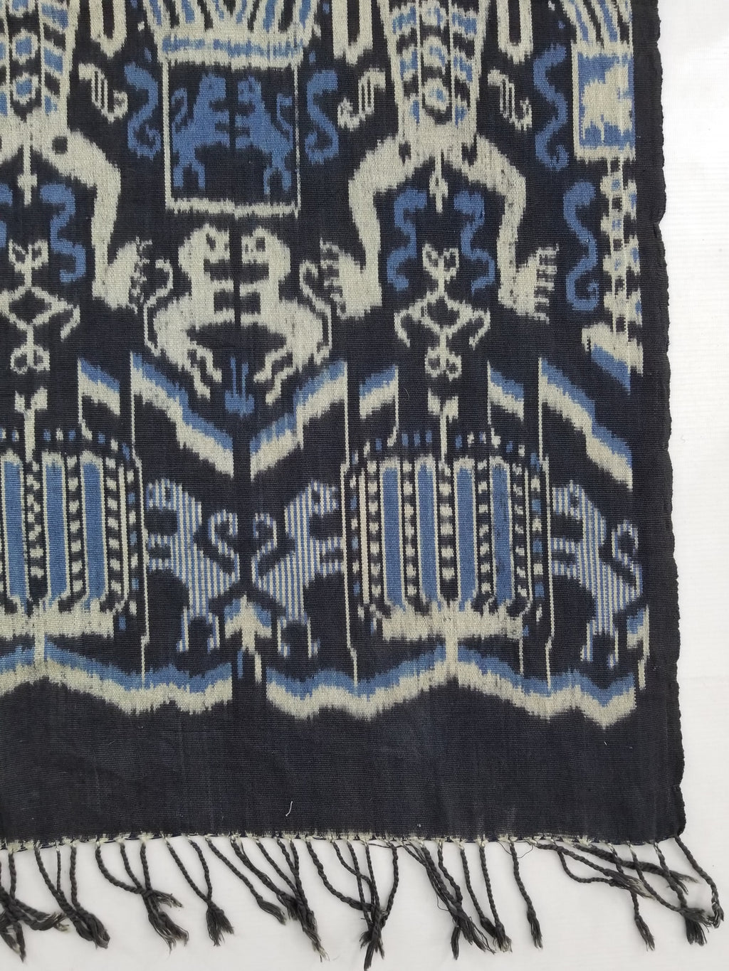 Vintage Indonesian Handwoven Sumba Ikat Wall Hanging / Shawl 230x112cm