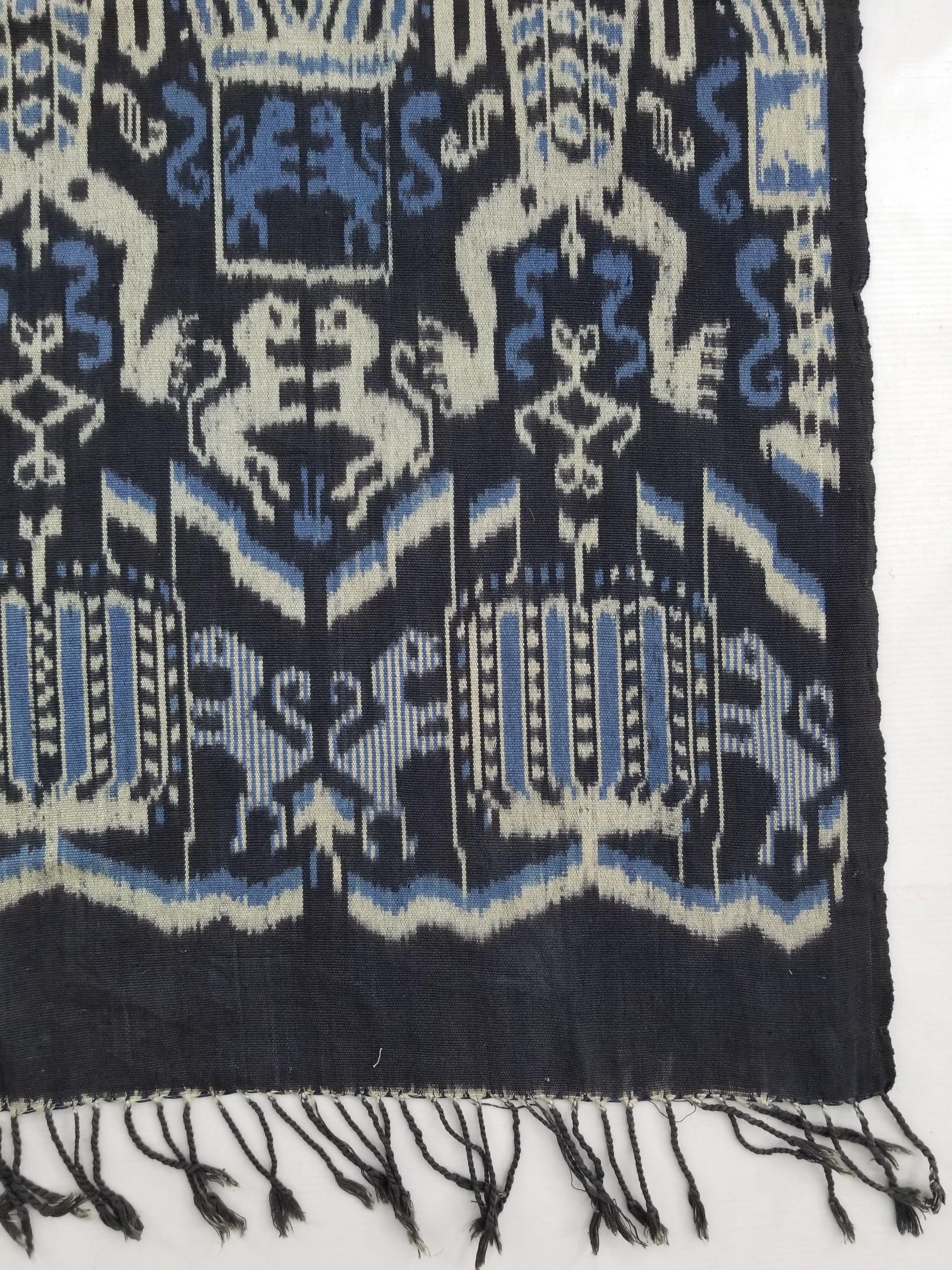 Vintage Indonesian Handwoven Sumba Ikat Wall Hanging / Shawl 230x112cm