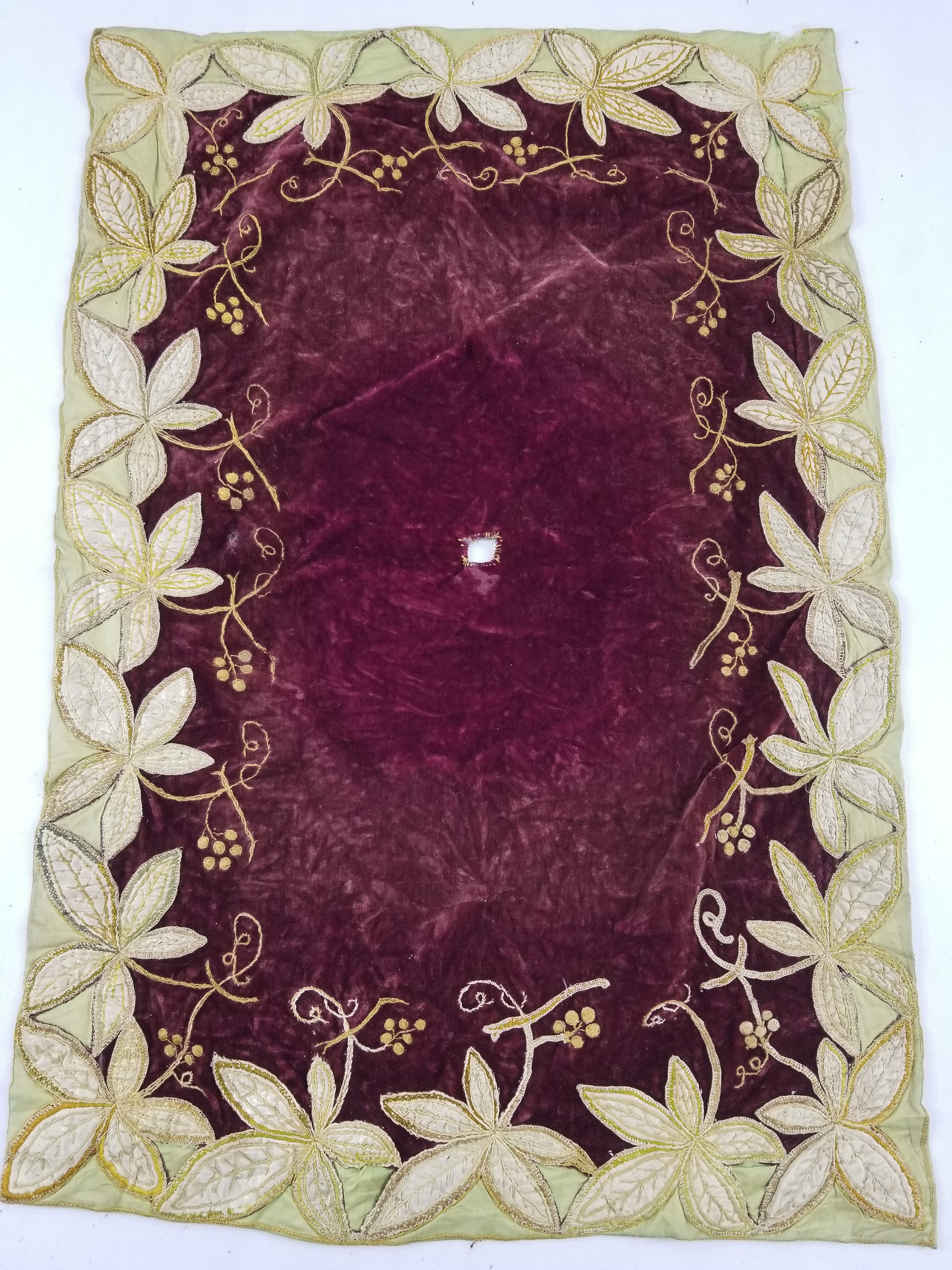 Antique Traditional Leaf Pattern Textile with Appliqué Work & Embroidery 107x71c