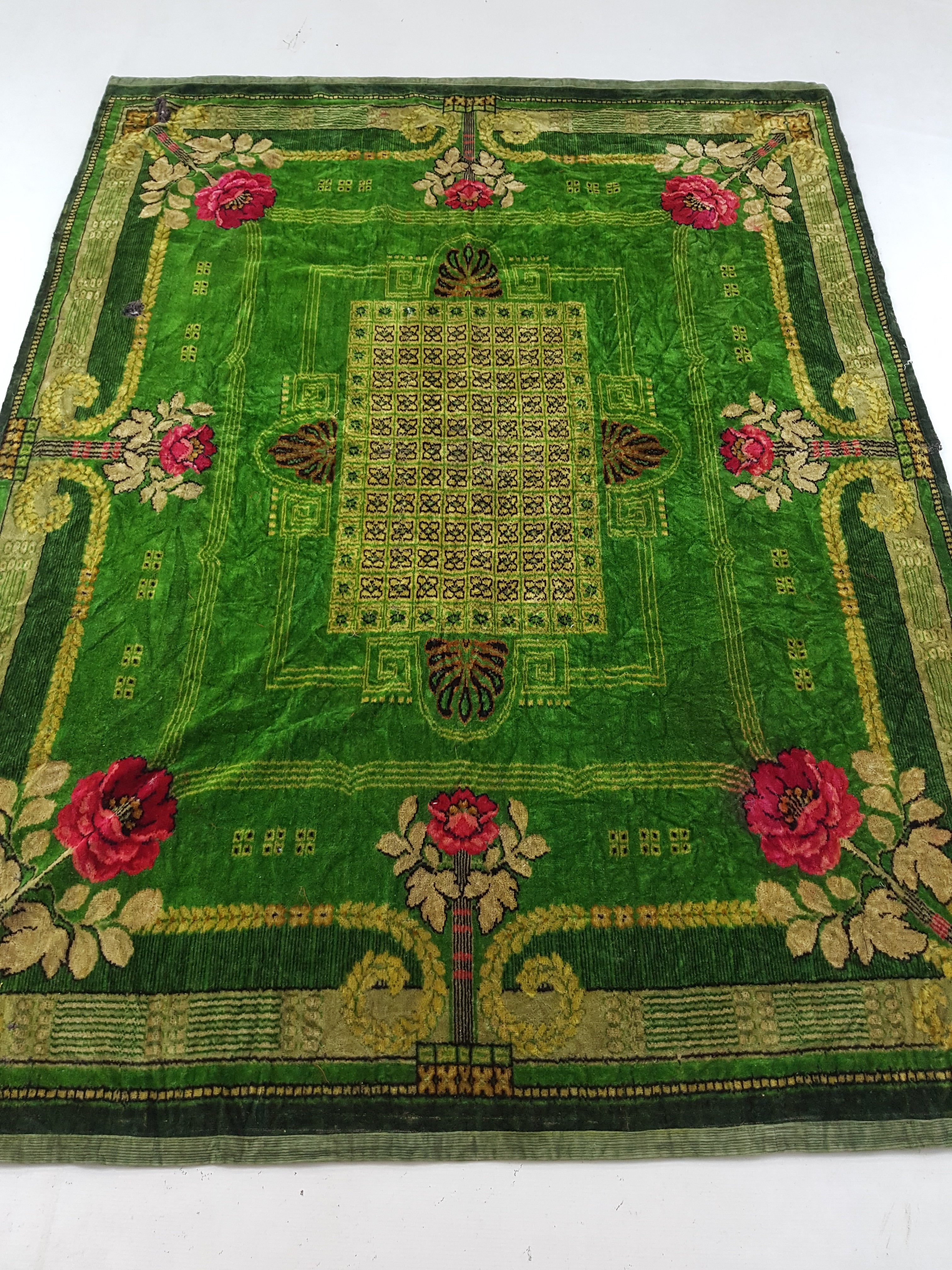 Vintage Traditional Bohemian Floral Velvet Wall Hanging Tapestry 186x140cm