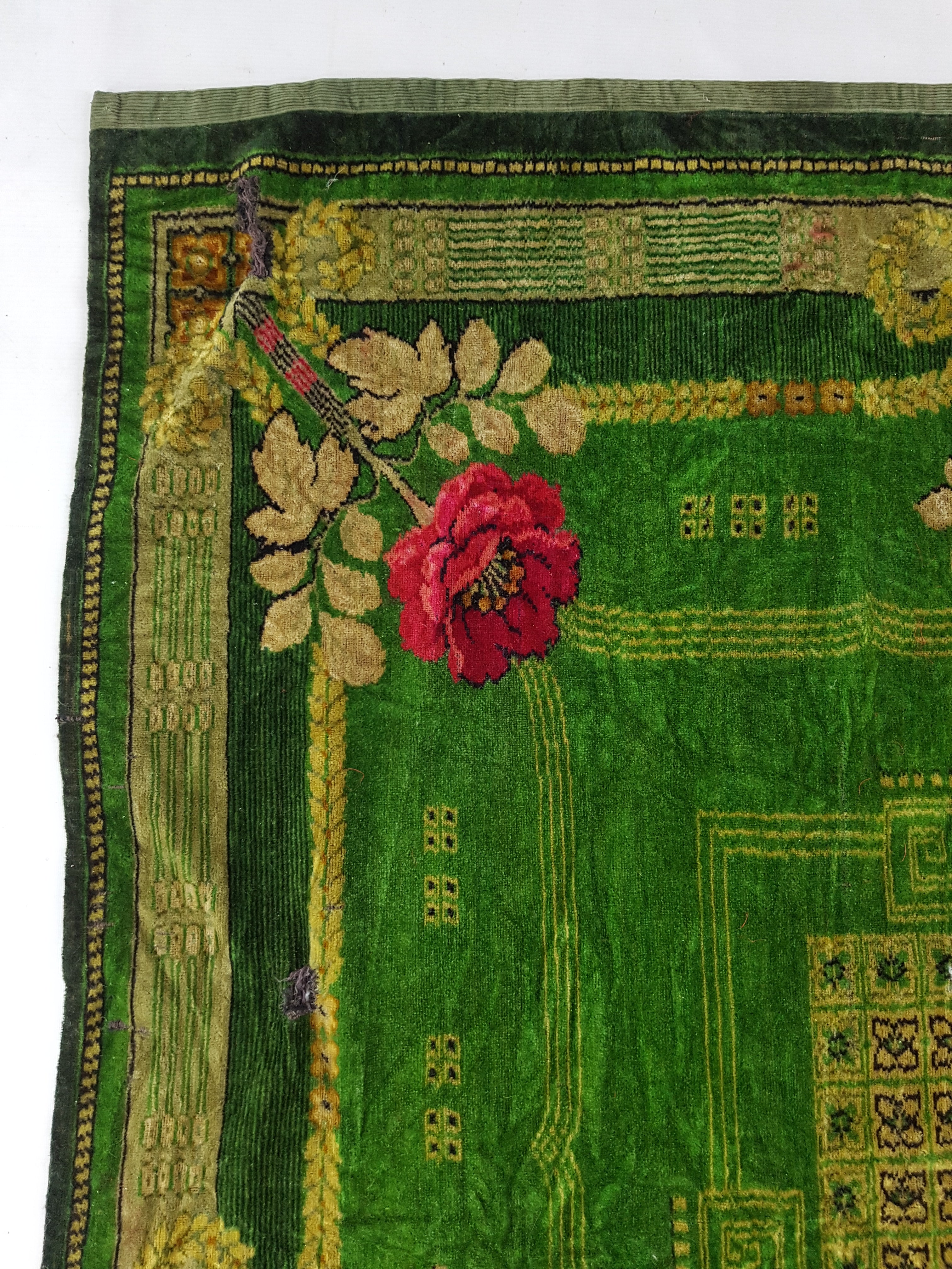 Vintage Traditional Bohemian Floral Velvet Wall Hanging Tapestry 186x140cm
