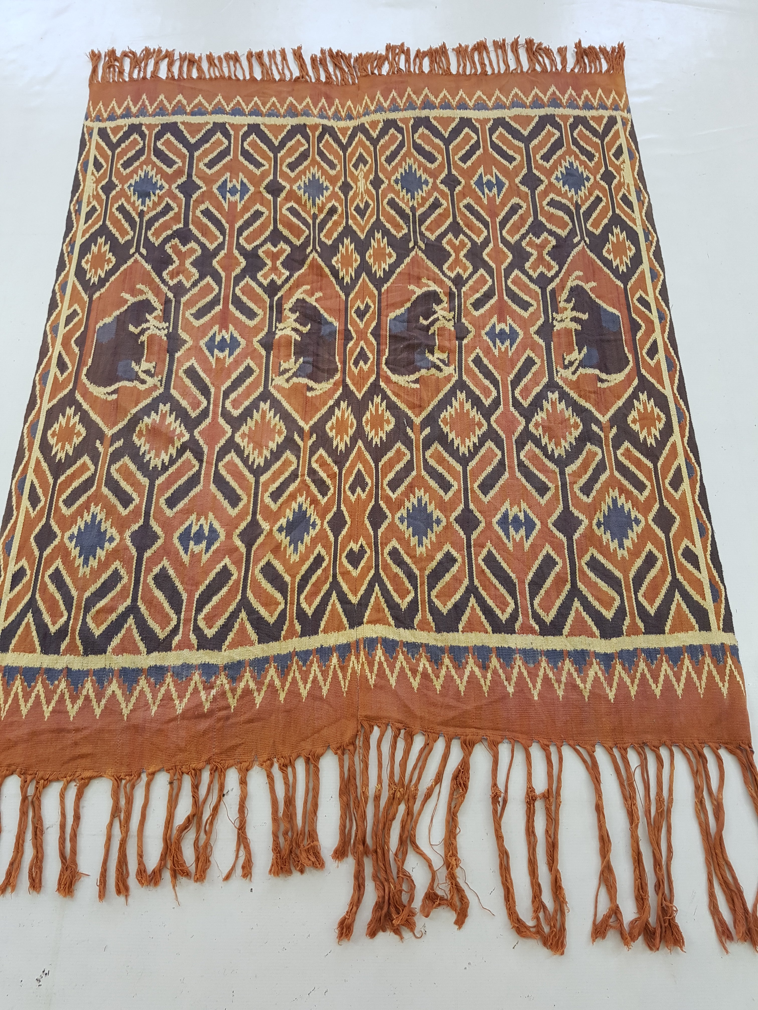 Vintage Indonesian Toraja Sulawesi Vertical Seam Ceremonial Cloth 140x113cm