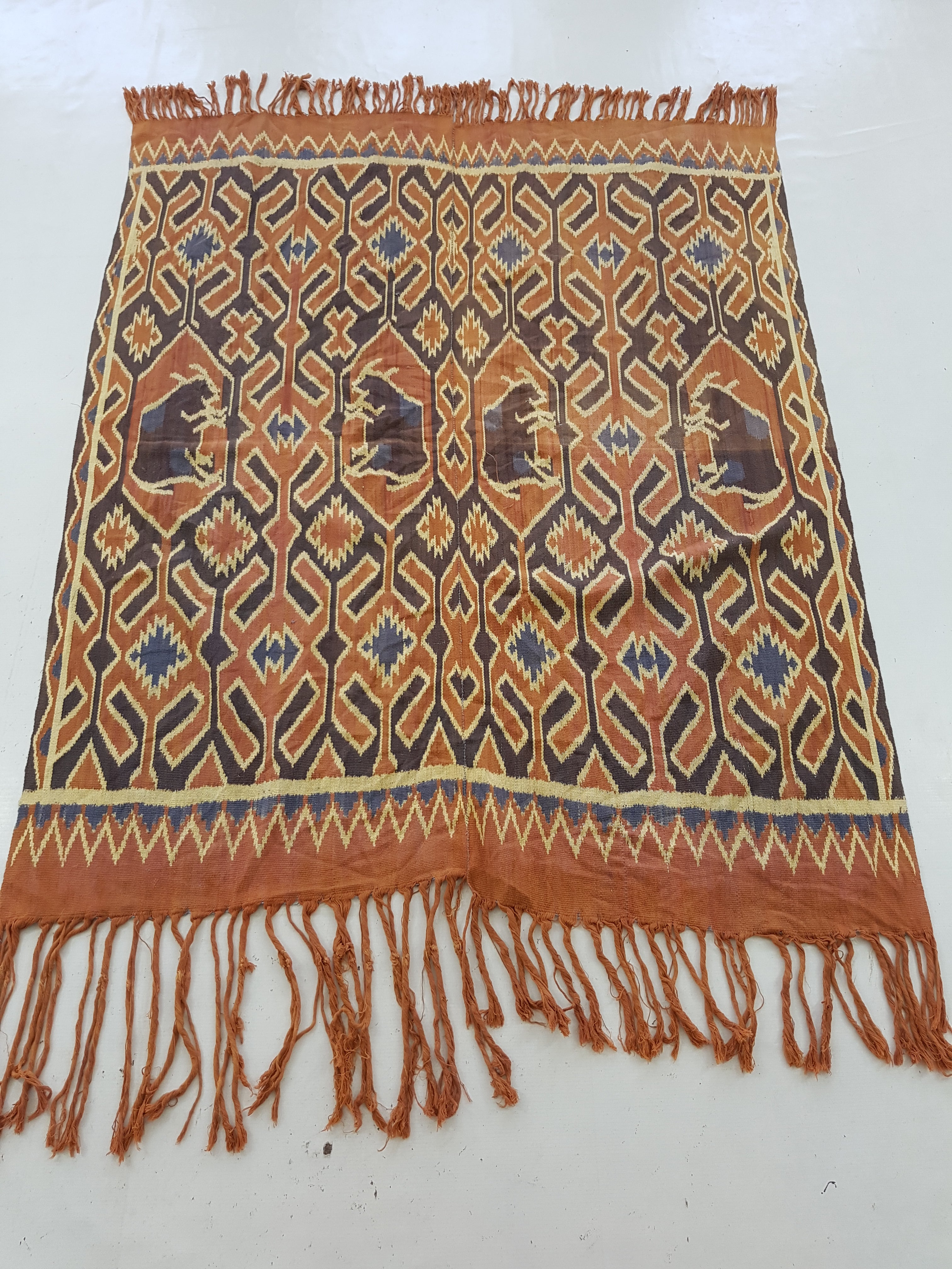 Vintage Indonesian Toraja Sulawesi Vertical Seam Ceremonial Cloth 140x113cm