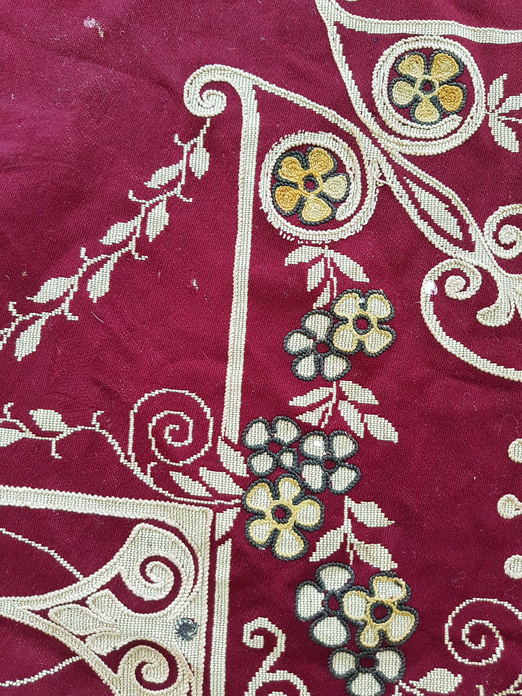 Antique Traditional Hand Embroidered Velvet Textile 180x138cm