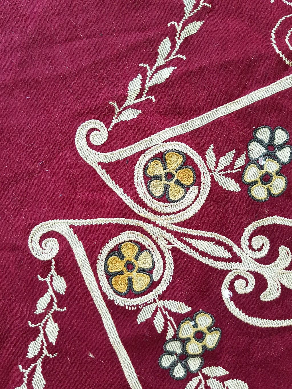 Antique Traditional Hand Embroidered Velvet Textile 180x138cm