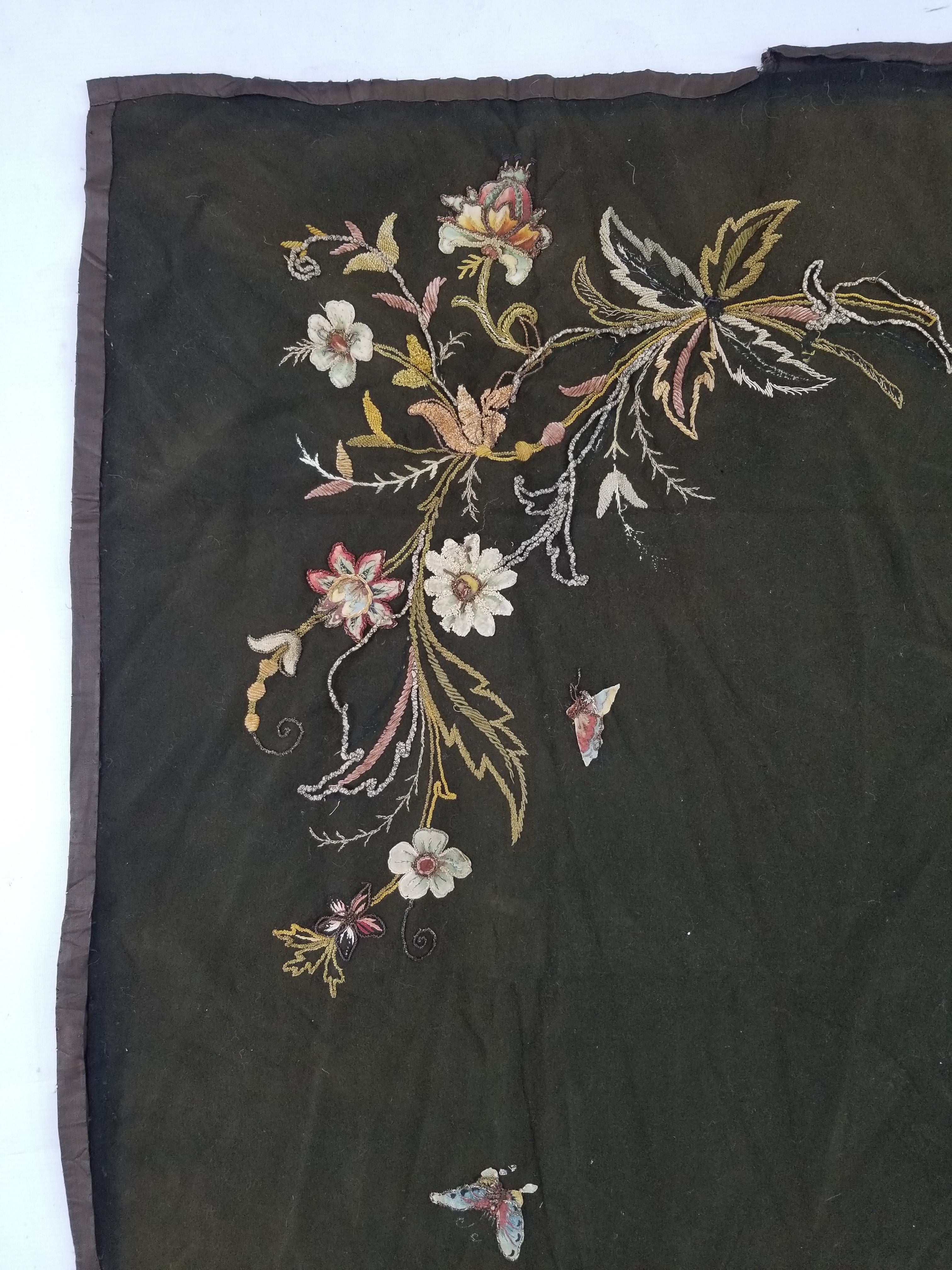 Antique Traditional Applique Hand Embroidered Floral & Butterfly Textile 130x126cm
