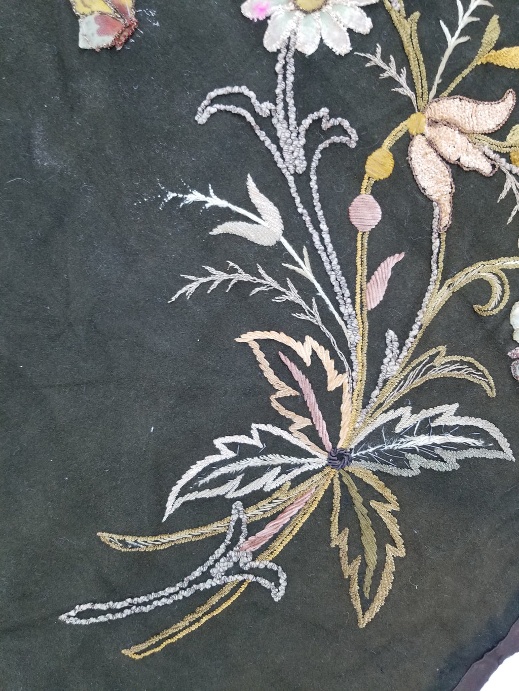Antique Traditional Applique Hand Embroidered Floral & Butterfly Textile 130x126cm