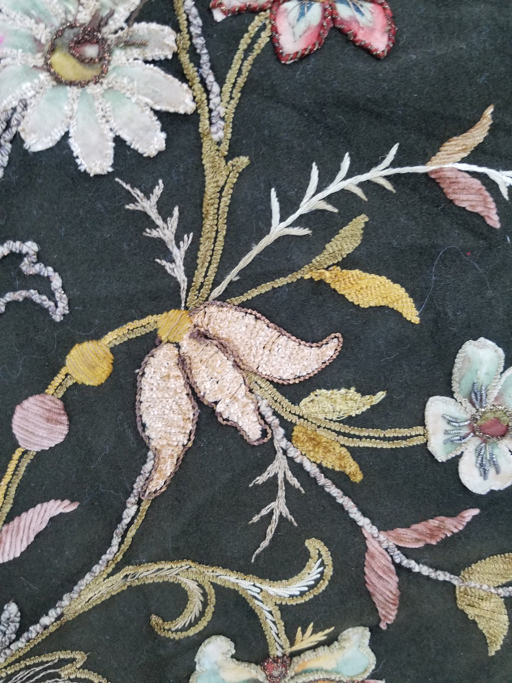 Antique Traditional Applique Hand Embroidered Floral & Butterfly Textile 130x126cm