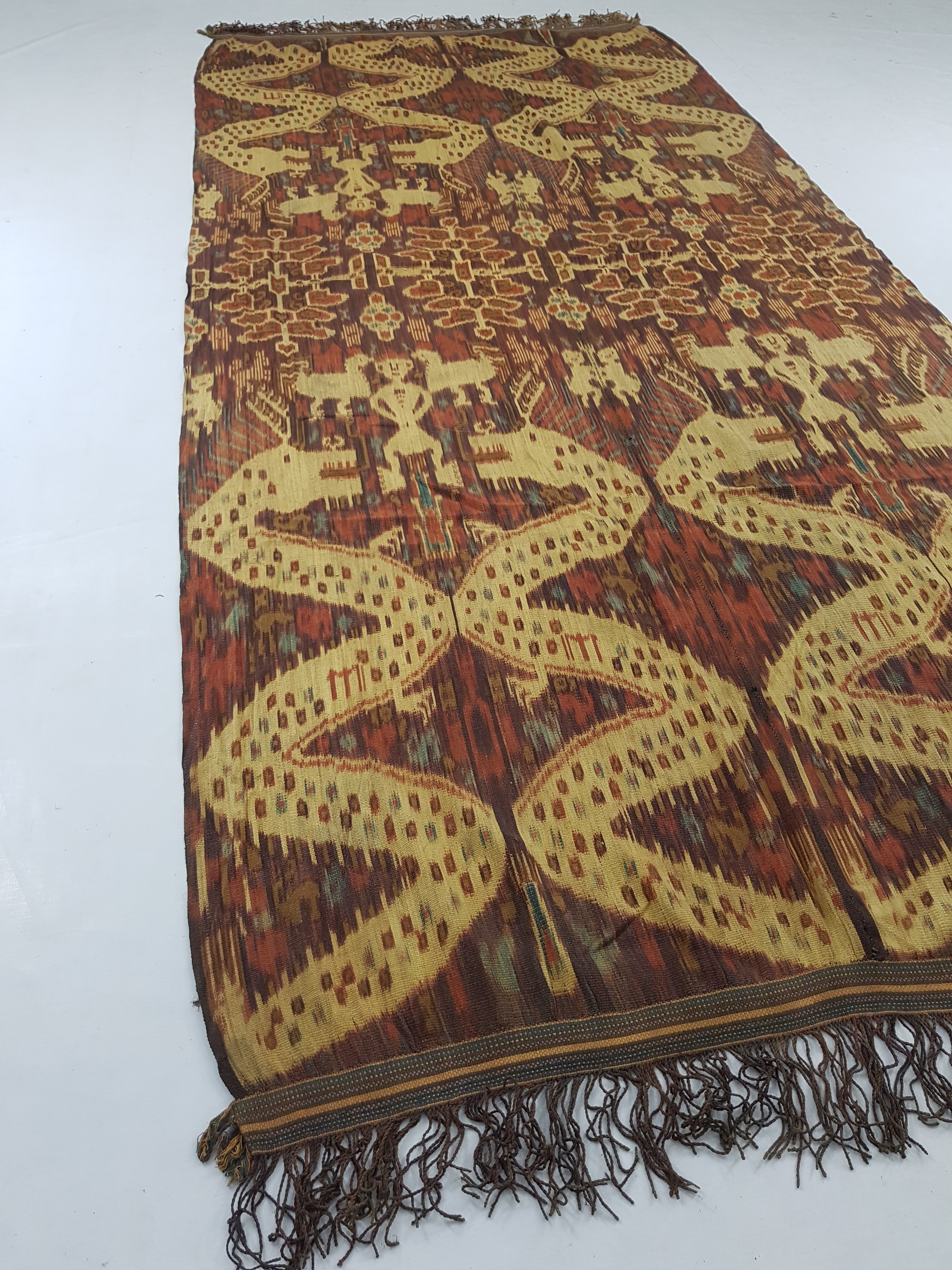 Vintage Indonesian Handwoven Sumba Ikat Vertical Seam Textile 266x125cm