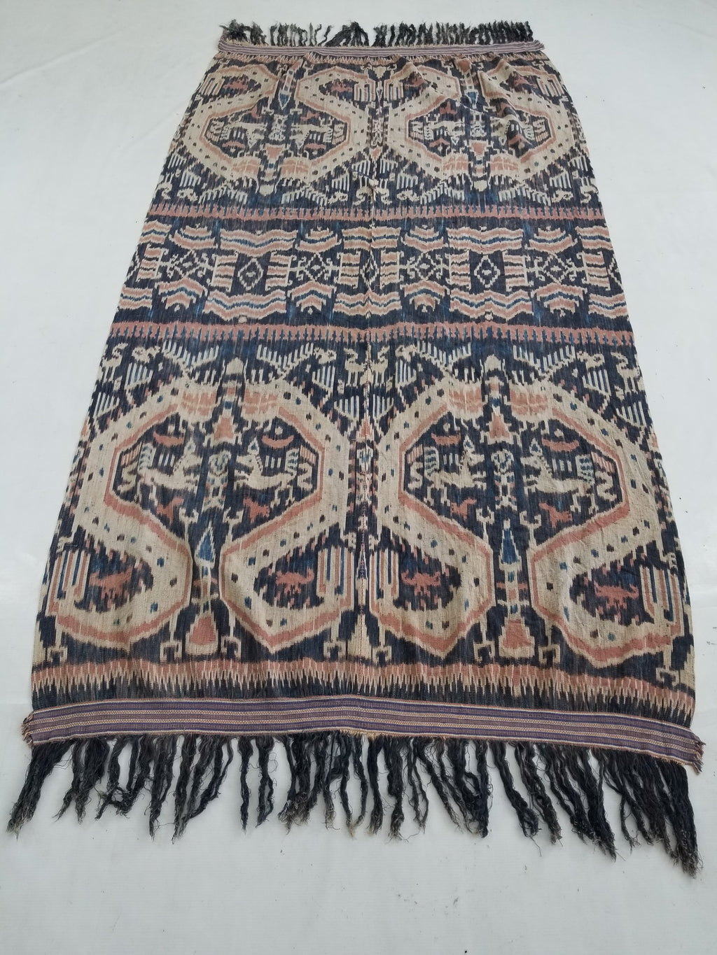 Vintage Indonesian Handwoven Sumba Ikat Vertical Seam Textile 223x120cm