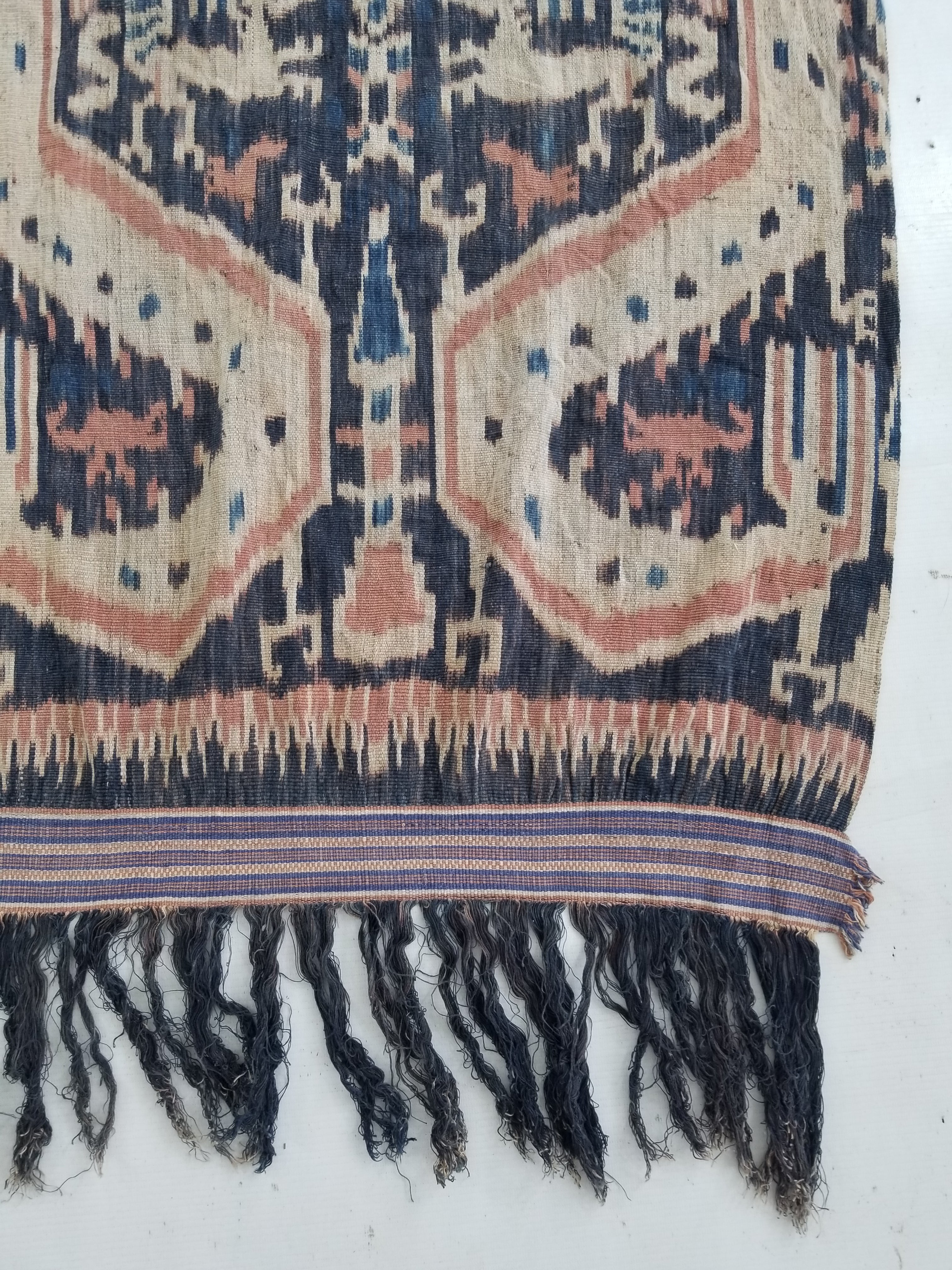 Vintage Indonesian Handwoven Sumba Ikat Vertical Seam Textile 223x120cm