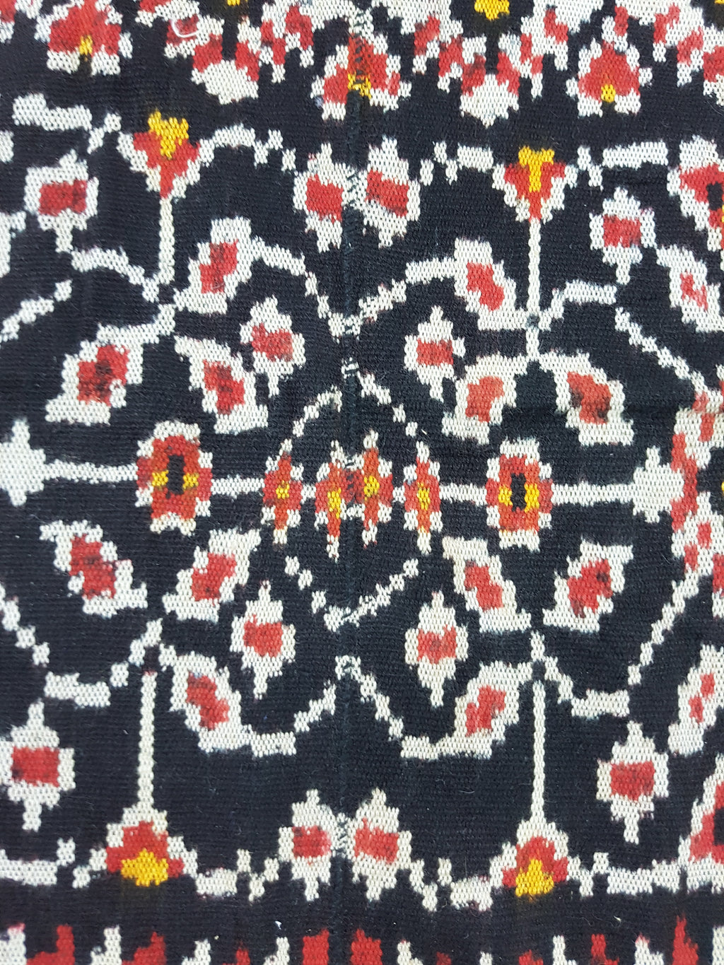 Vintage Indonesian Handwoven Tenun Ikat Vertical Seam Textile 152x88cm