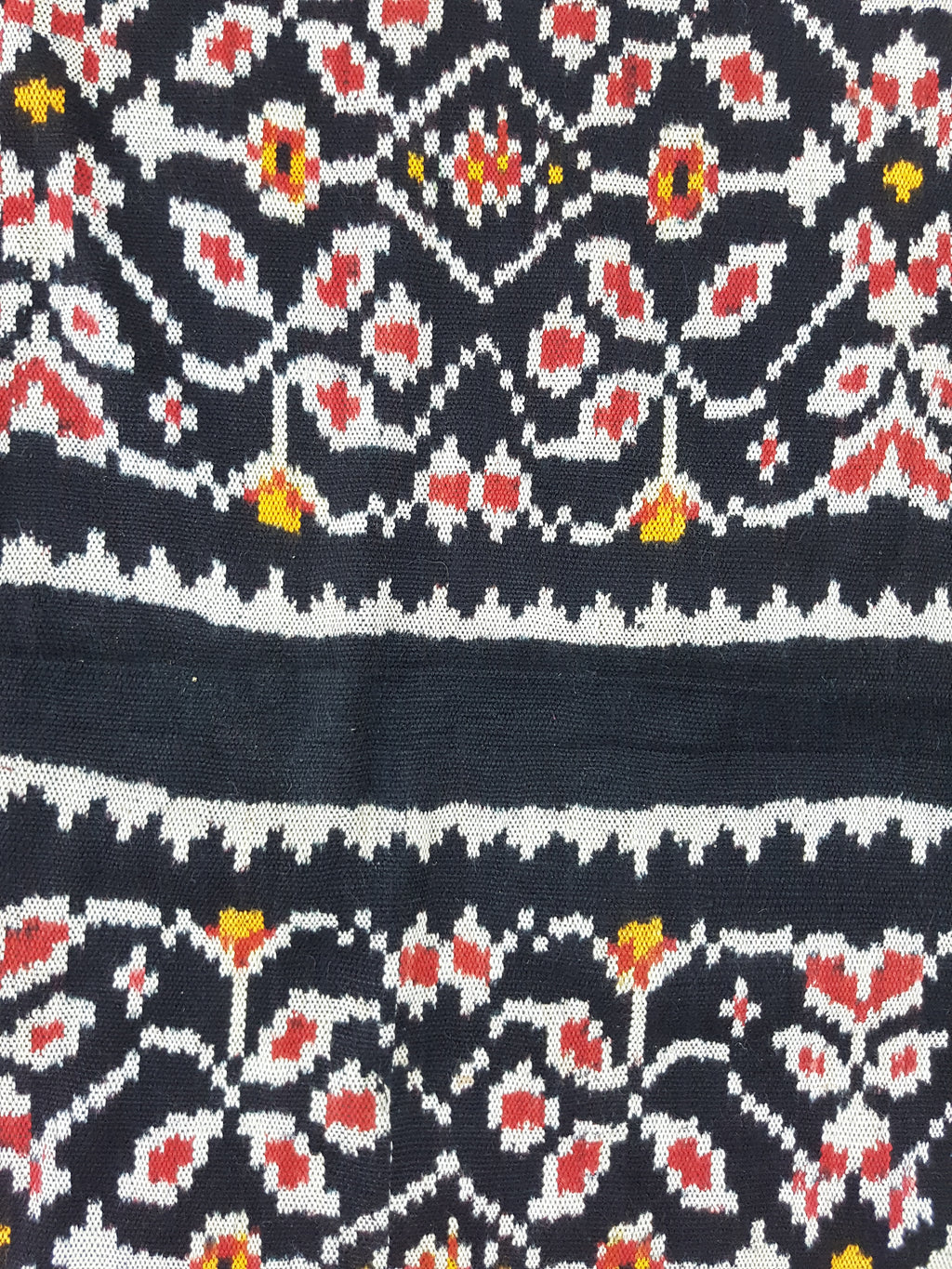 Vintage Indonesian Handwoven Tenun Ikat Vertical Seam Textile 152x88cm
