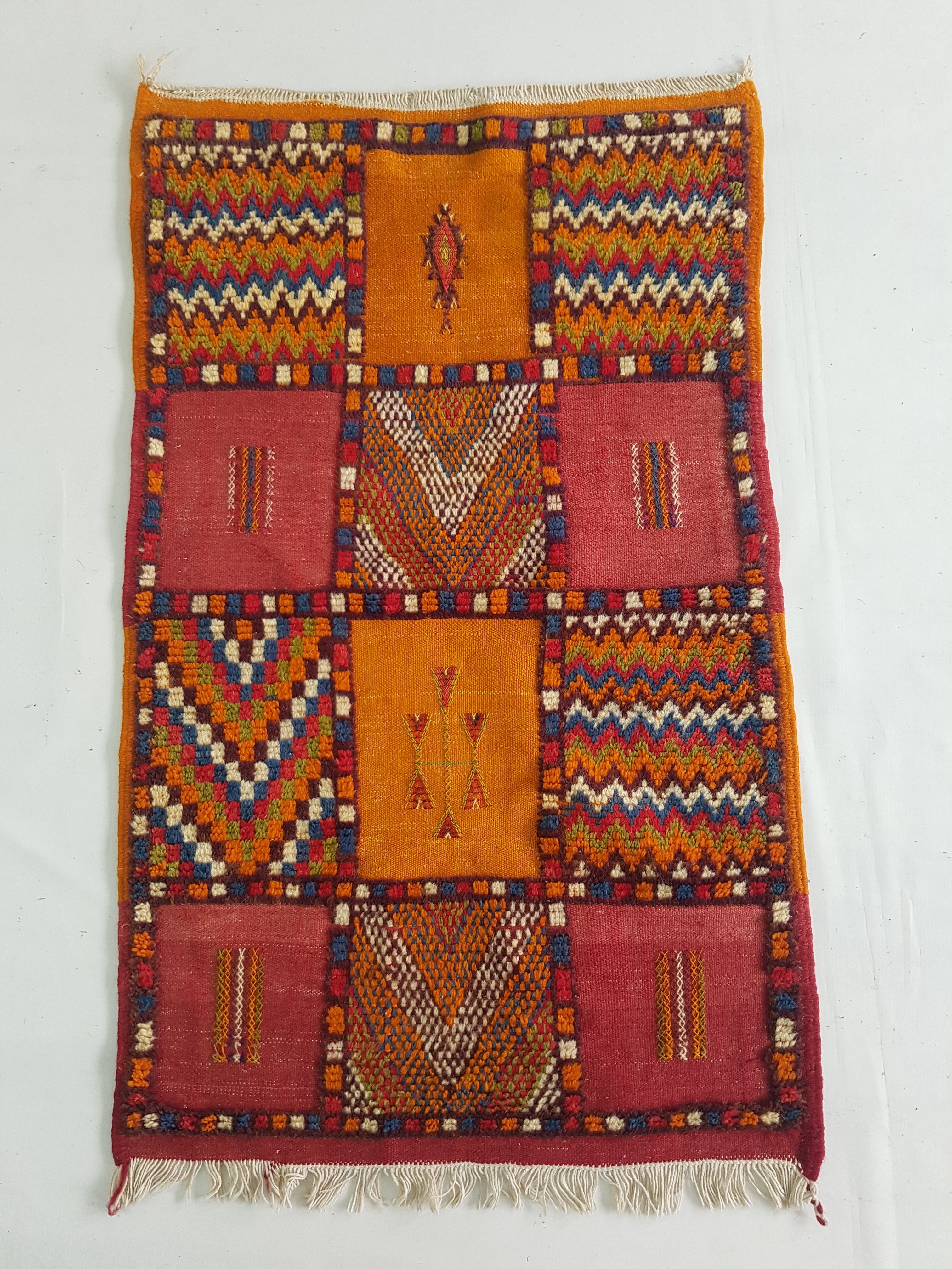 Vintage Handmade Berber Moroccan Wool Multicolor Rug 113x70cm
