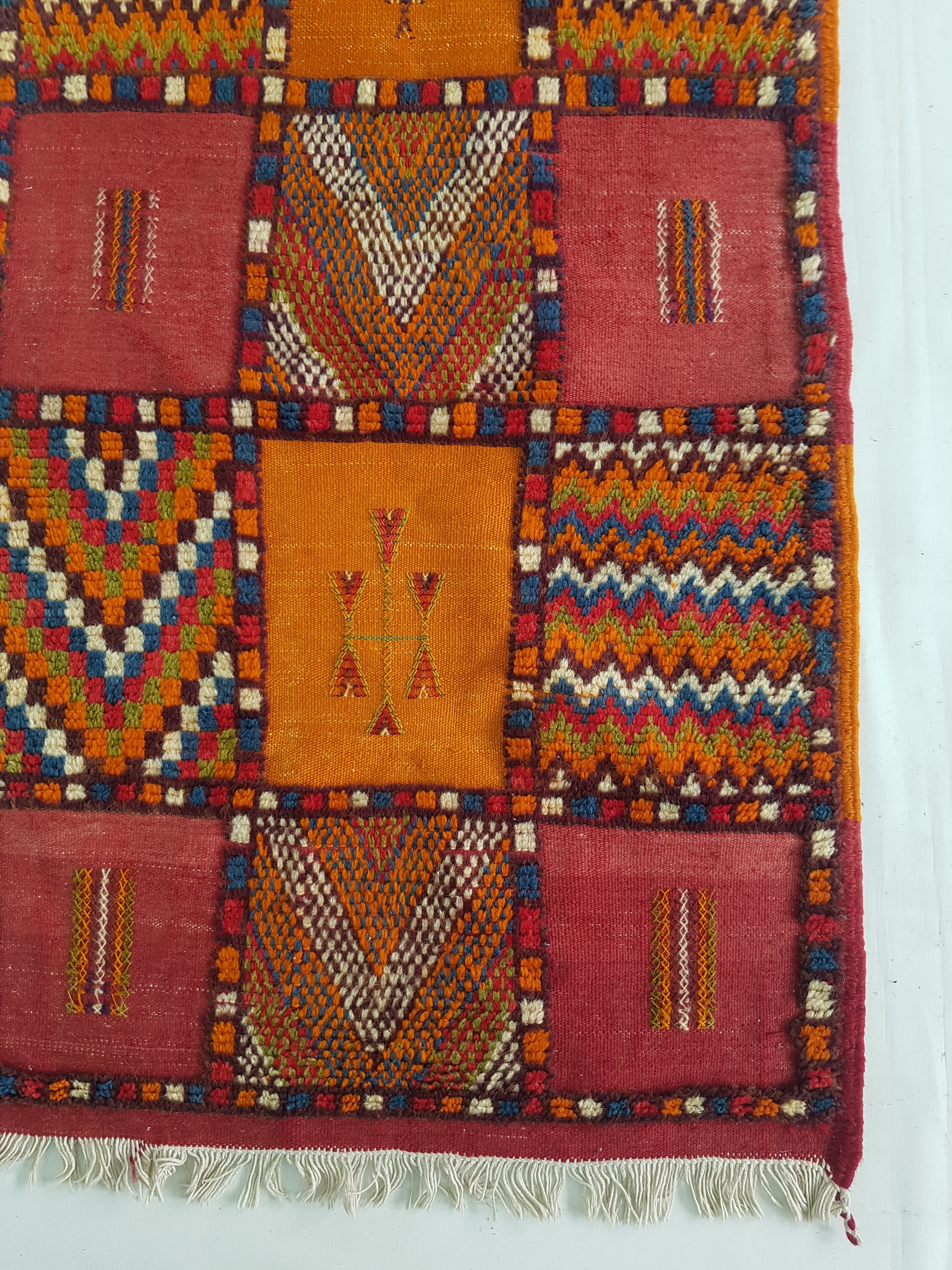Vintage Handmade Berber Moroccan Wool Multicolor Rug 113x70cm