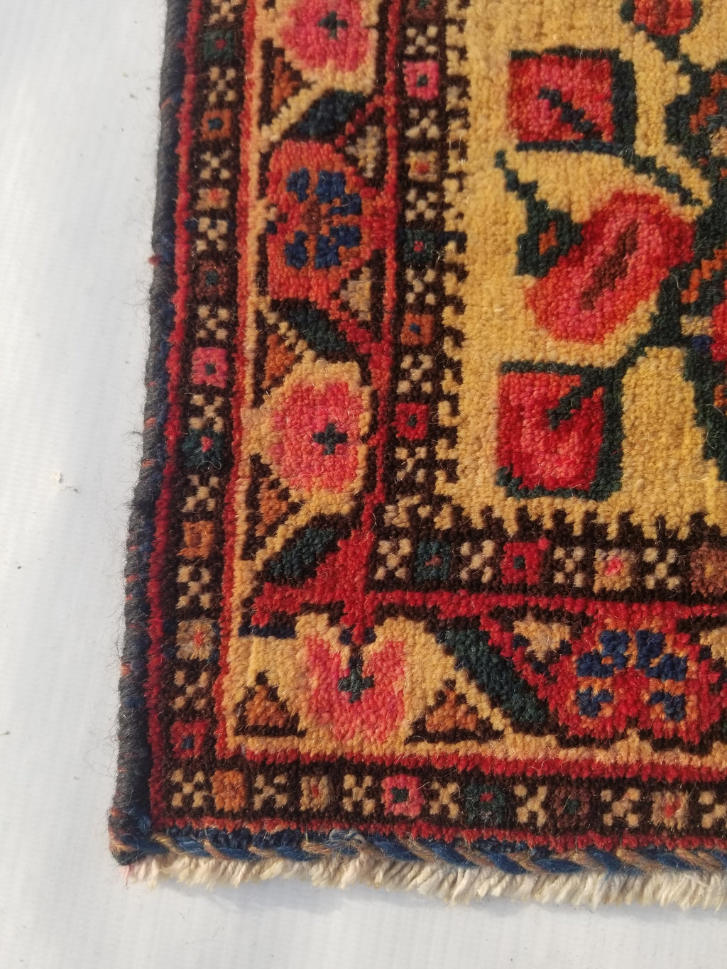 Antique Traditional Handmade Oriental Wool Multicolor Rug 40x26cm