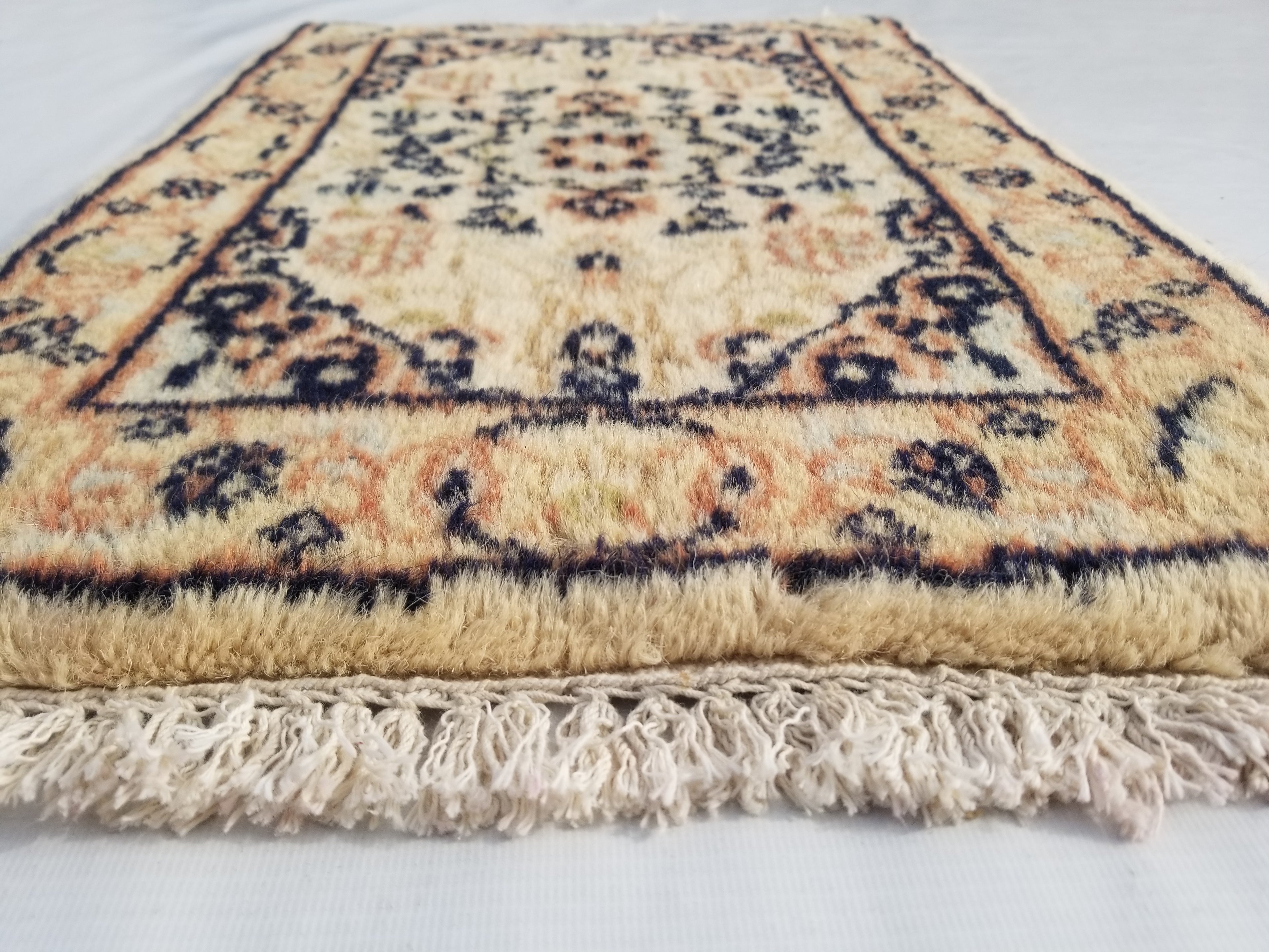 Vintage Traditional Handmade Oriental Wool Multicolor Rug 60x40cm