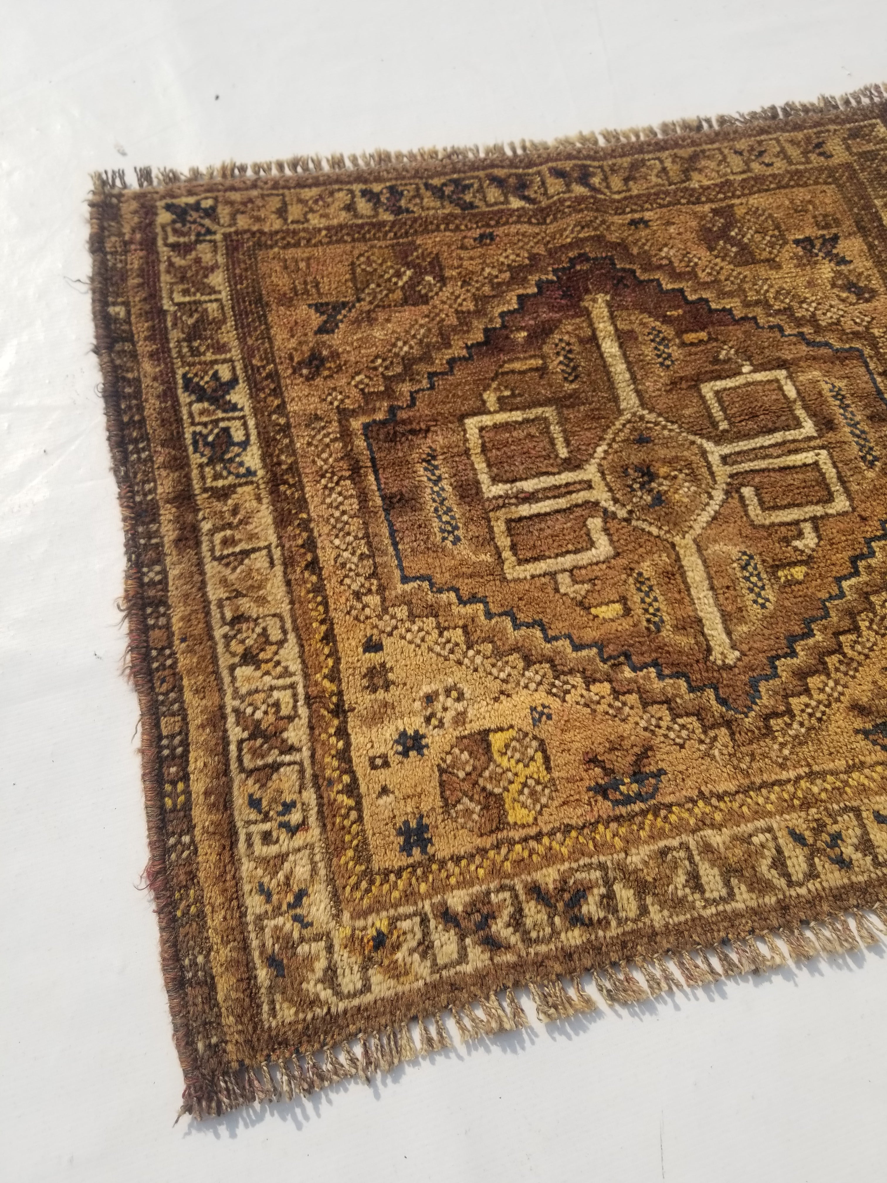 Antique Traditional Handmade Oriental Wool Multicolor Rug 77x62cm