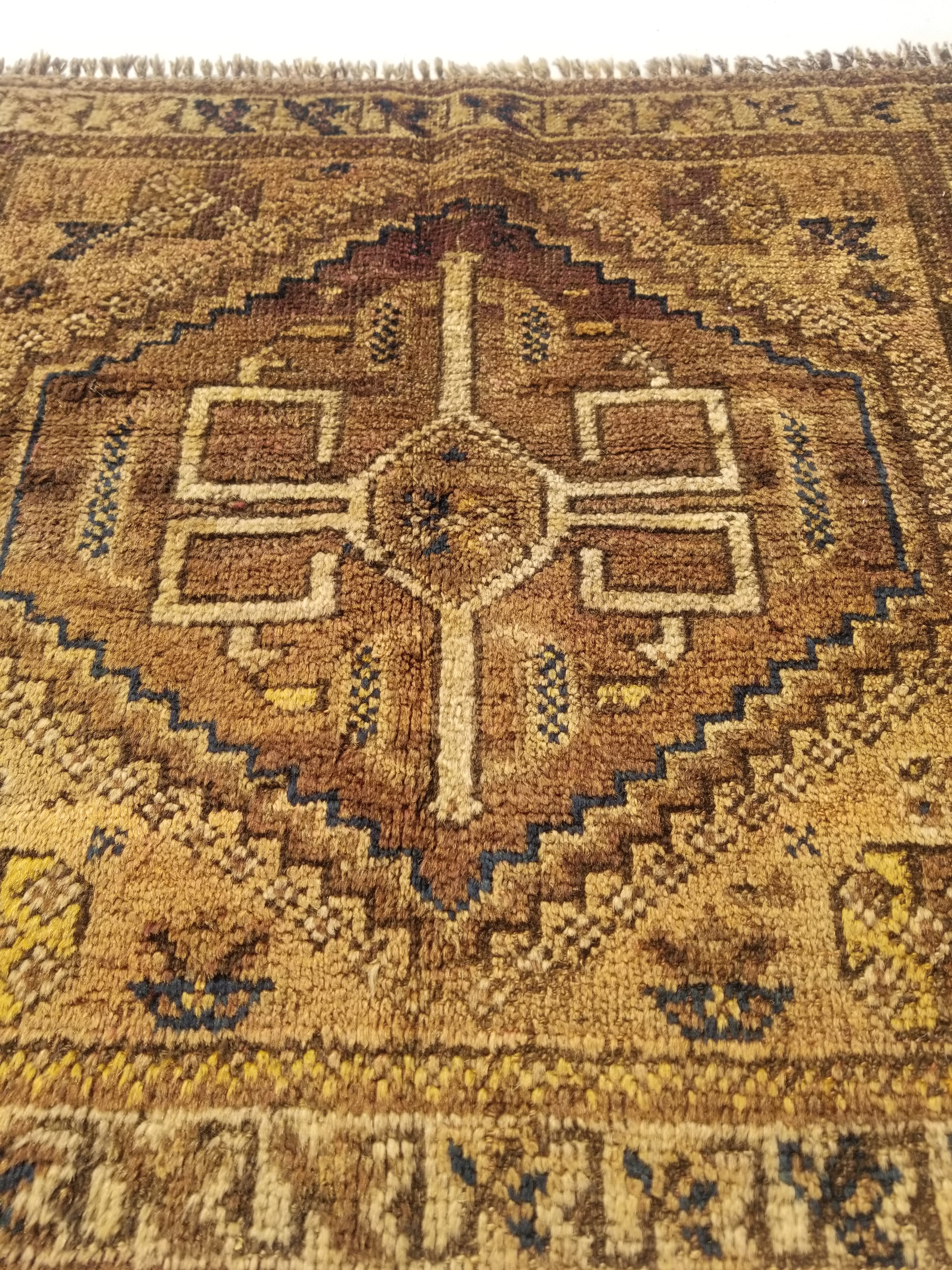 Antique Traditional Handmade Oriental Wool Multicolor Rug 77x62cm