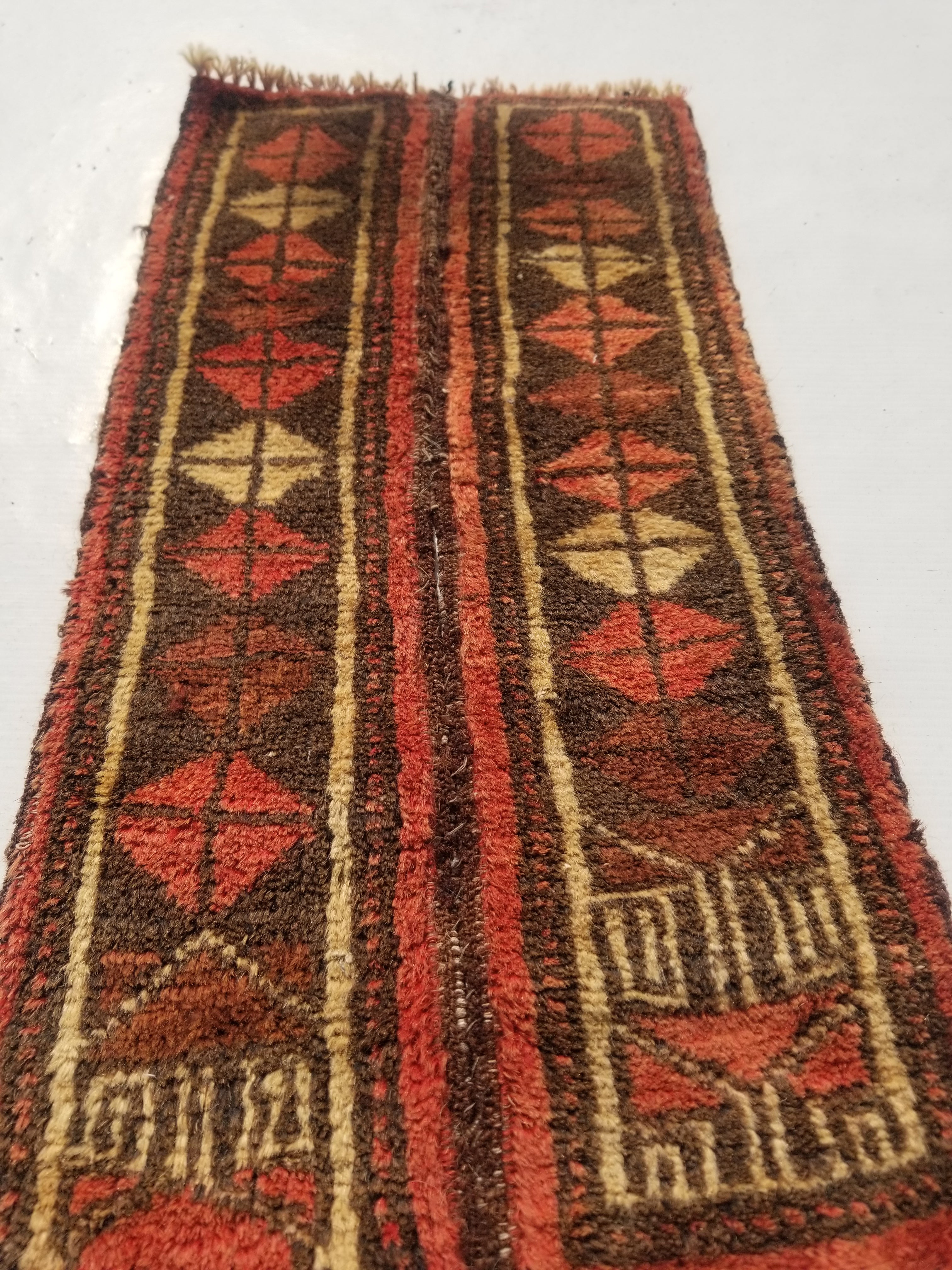 Distressed Antique Traditional Handmade Oriental Wool Multicolor Rug 55x28cm