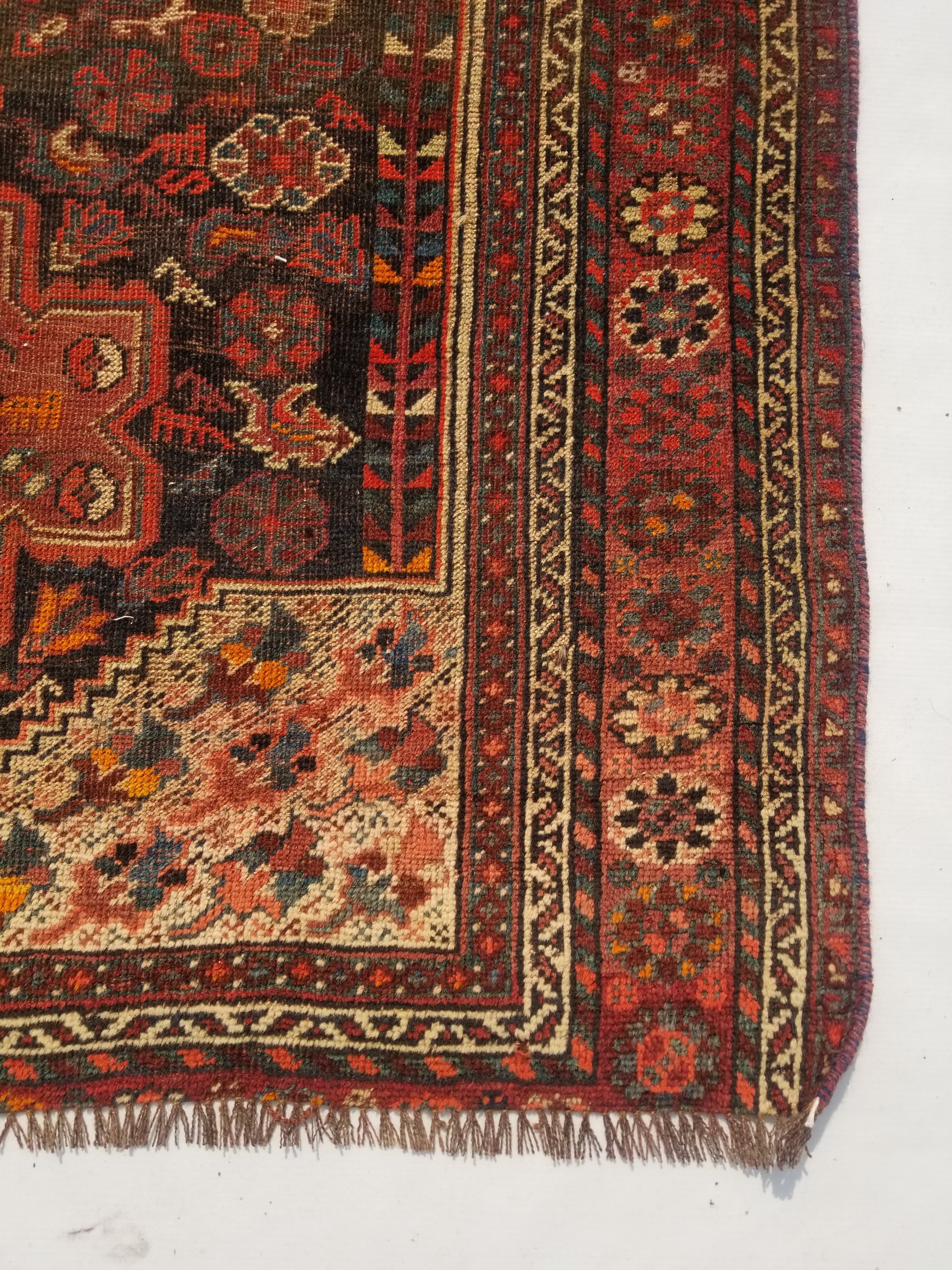 Distressed Antique Traditional Handmade Zanjan Wool Multicolor Rug 174x131cm