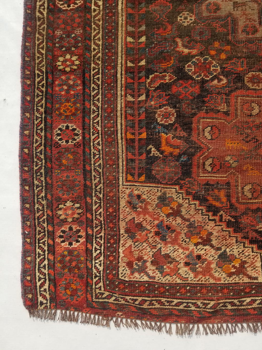 Distressed Antique Traditional Handmade Zanjan Wool Multicolor Rug 174x131cm