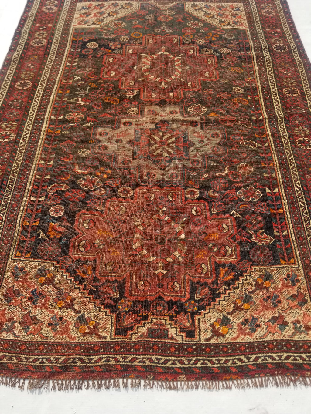 Distressed Antique Traditional Handmade Zanjan Wool Multicolor Rug 174x131cm