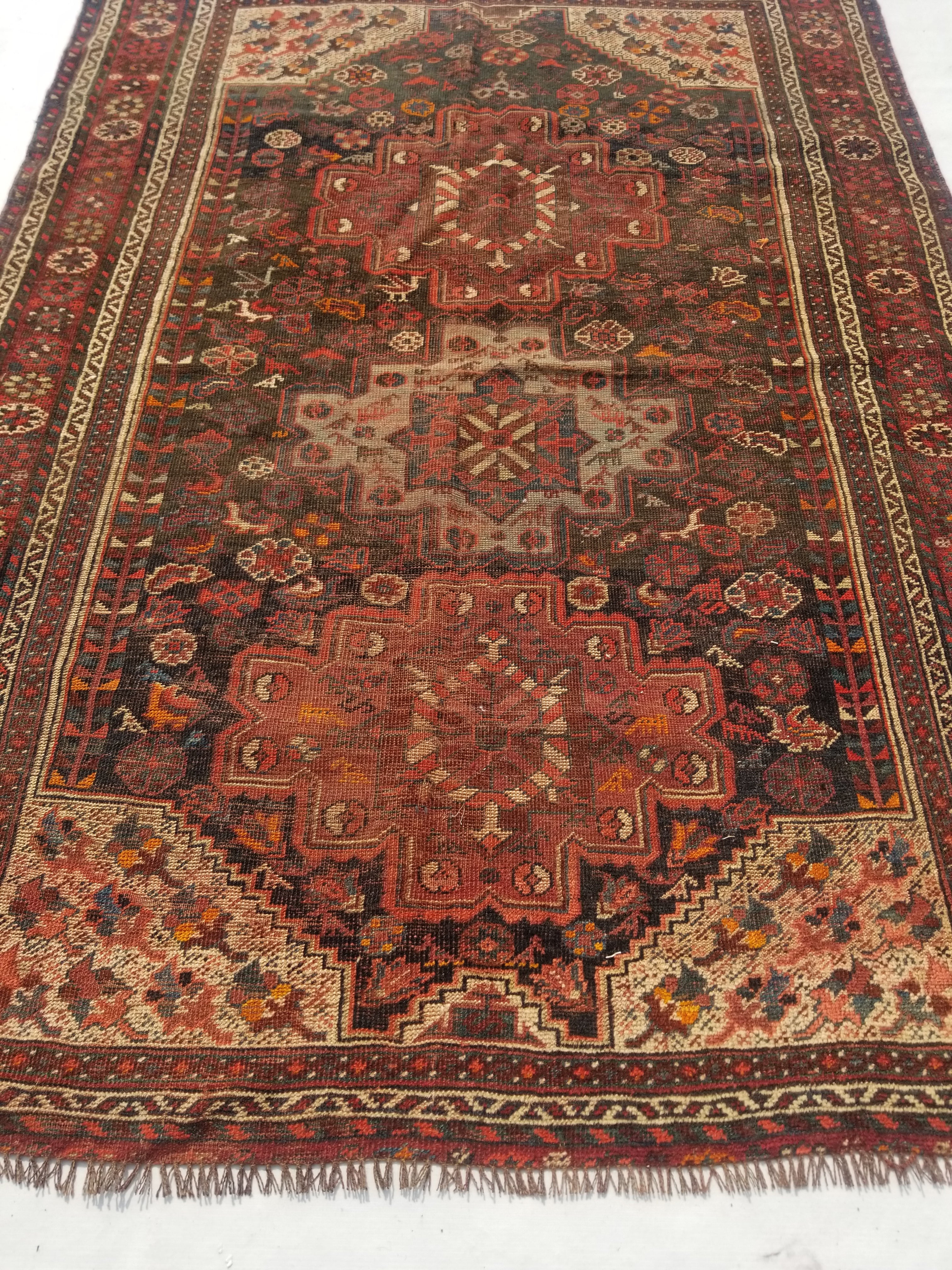 Distressed Antique Traditional Handmade Zanjan Wool Multicolor Rug 174x131cm