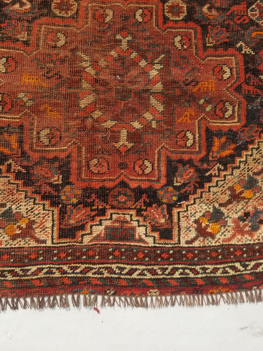 Distressed Antique Traditional Handmade Zanjan Wool Multicolor Rug 174x131cm