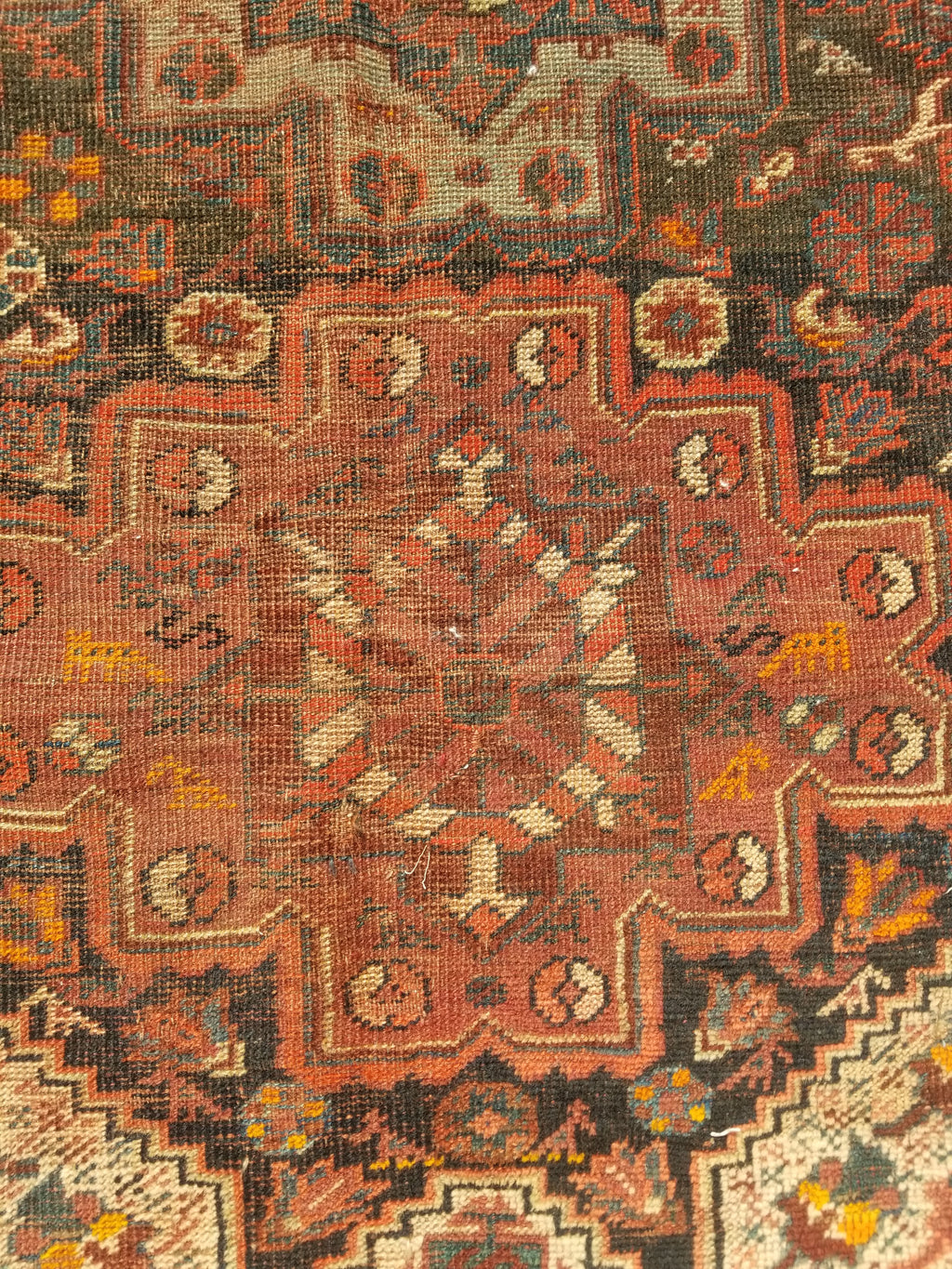 Distressed Antique Traditional Handmade Zanjan Wool Multicolor Rug 174x131cm