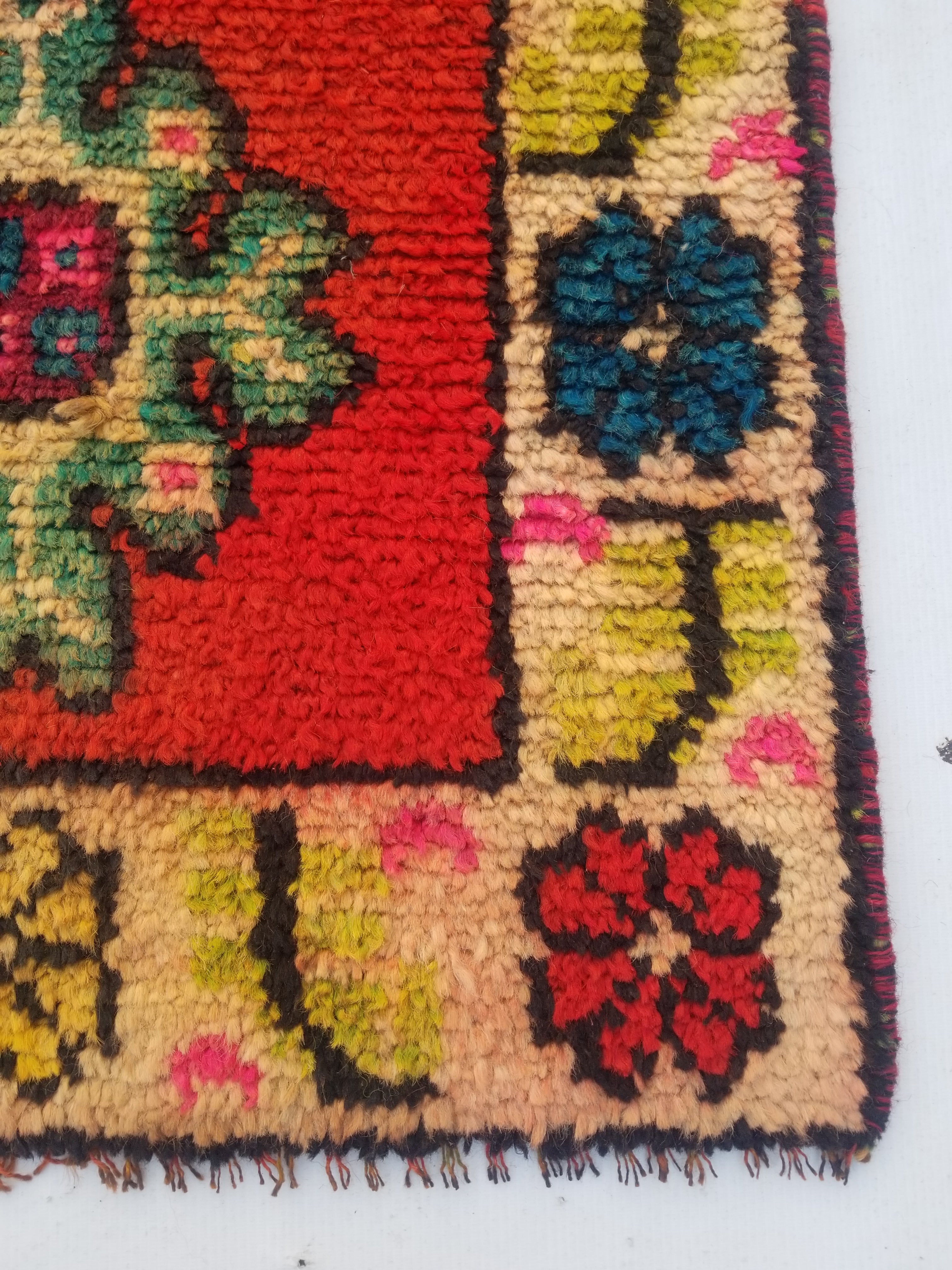 Vintage Traditional Handmade Turkish Wool Multicolor Rug 129x67cm