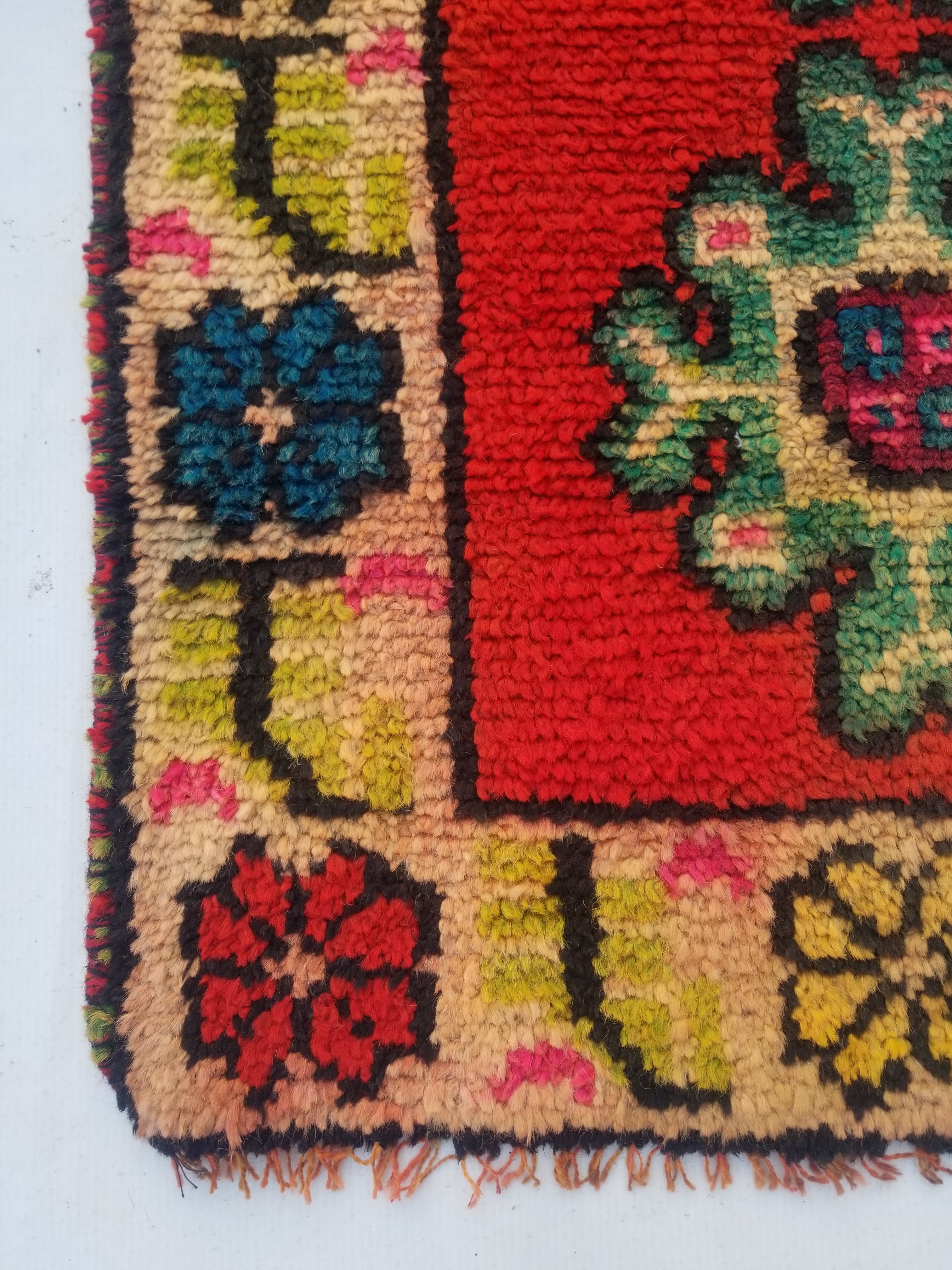 Vintage Traditional Handmade Turkish Wool Multicolor Rug 129x67cm