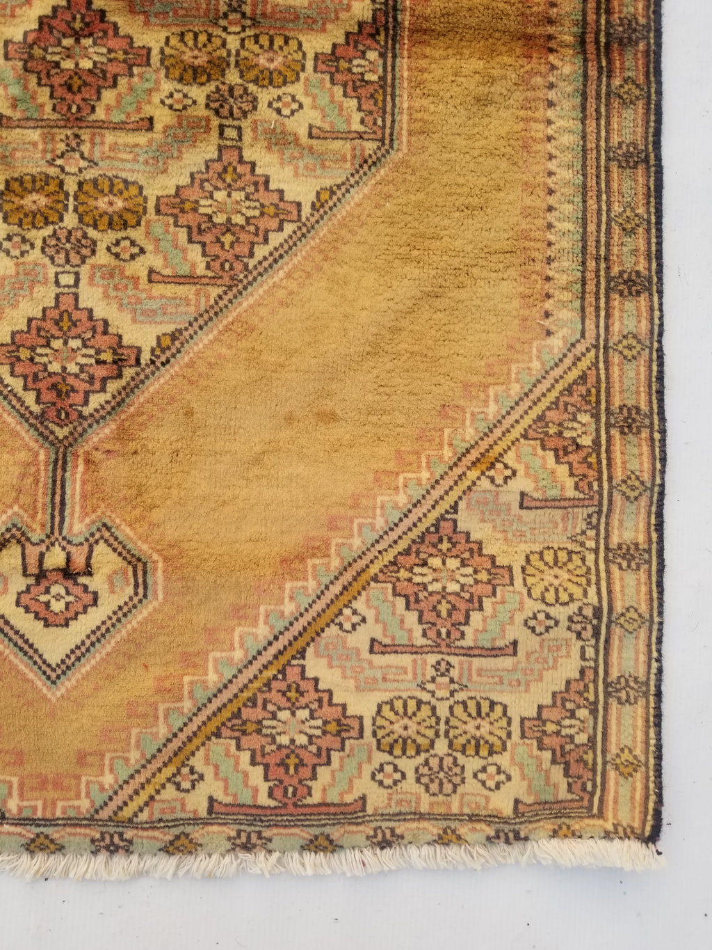 Distressed Antique Traditional Handmade Turkish Wool Multicolor Rug 120x77cm