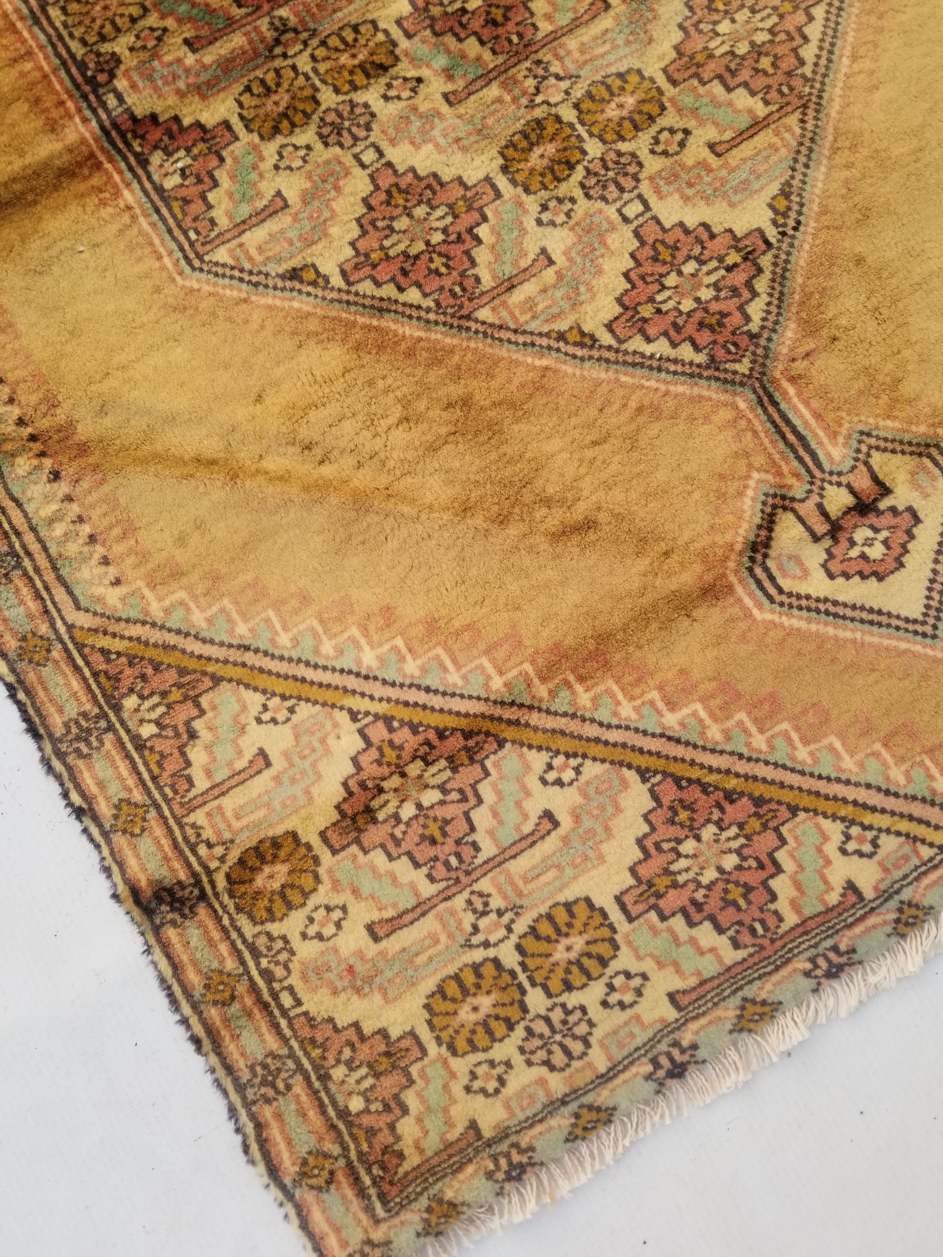 Distressed Antique Traditional Handmade Turkish Wool Multicolor Rug 120x77cm