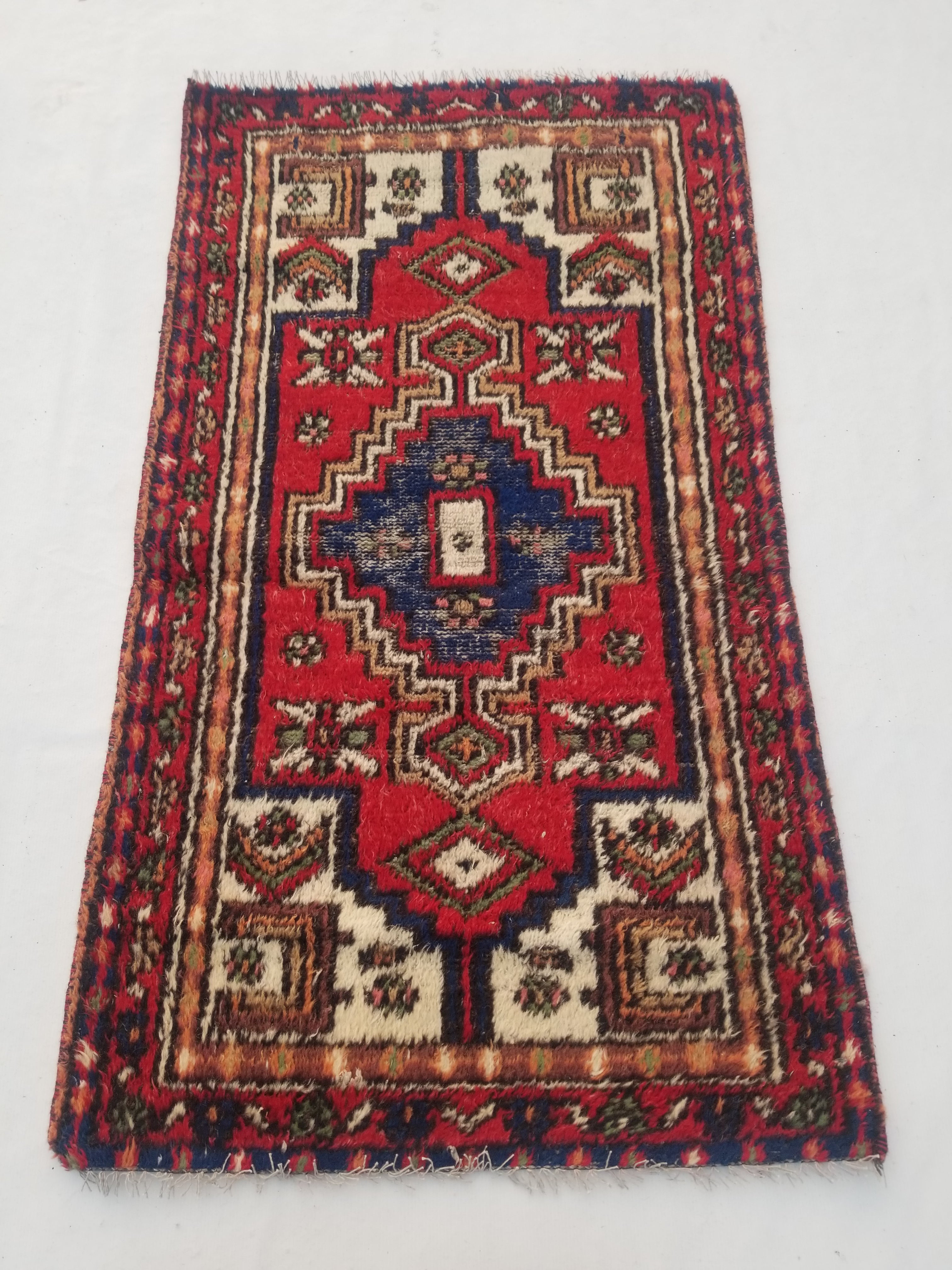 Vintage Traditional Handmade Hamadan Wool Multicolor Rug 150x85cm
