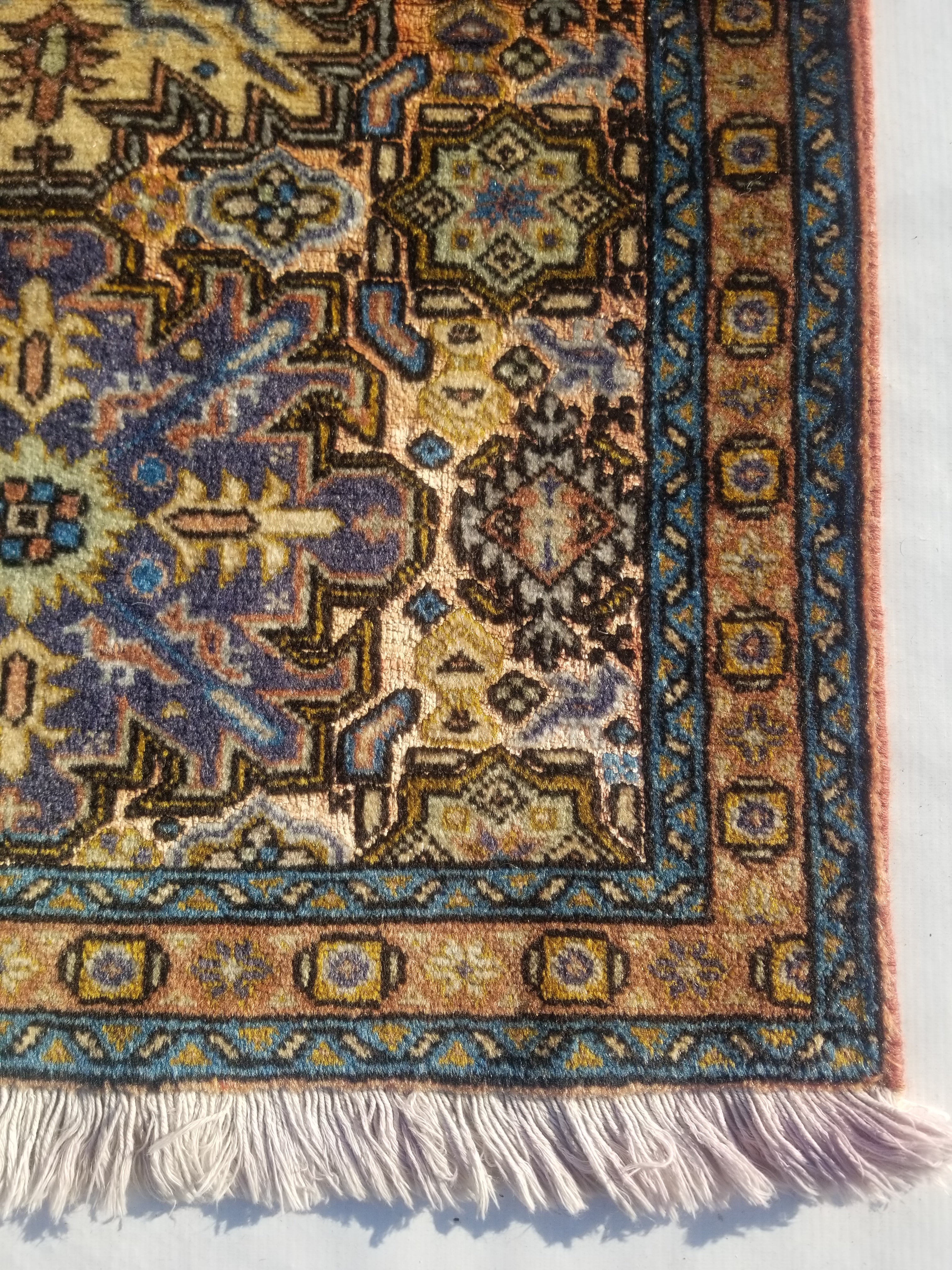 Vintage Traditional Handmade Heriz Wool Multicolor Rug 96x67cm