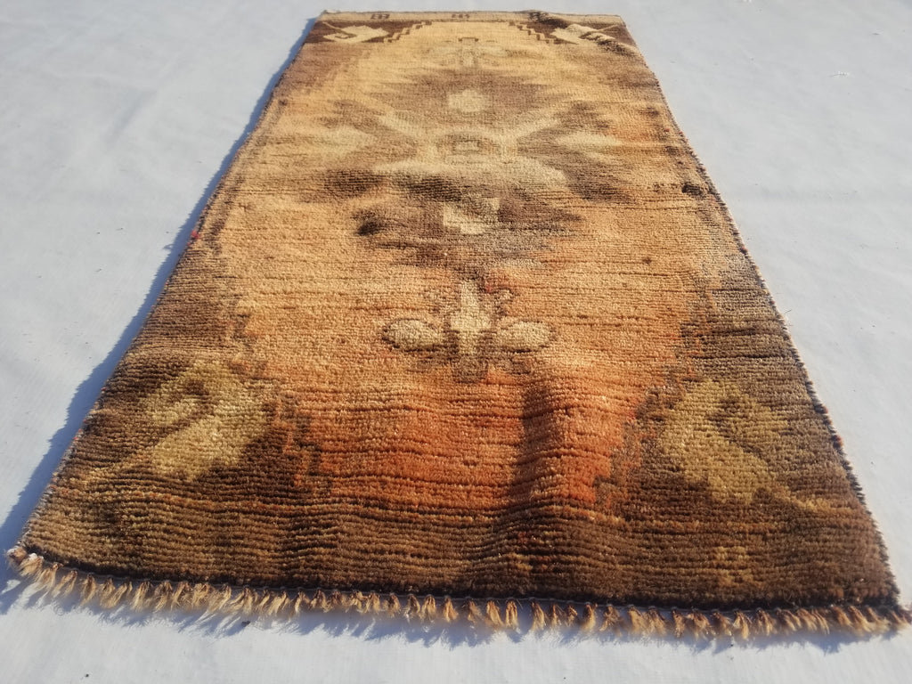 Distressed Antique Traditional Handmade Turkish Wool Multicolor Rug 92x42cm