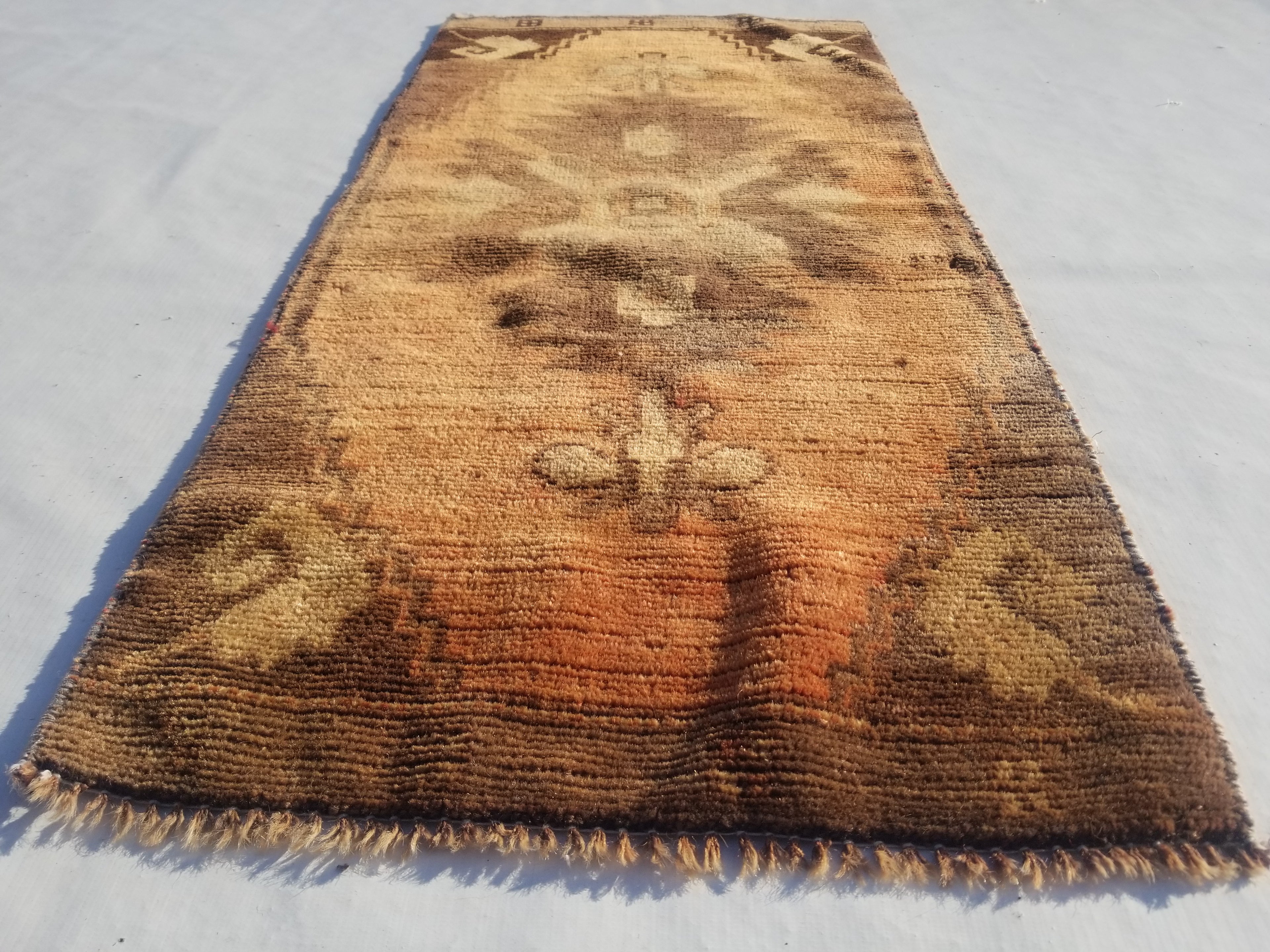 Distressed Antique Traditional Handmade Turkish Wool Multicolor Rug 92x42cm
