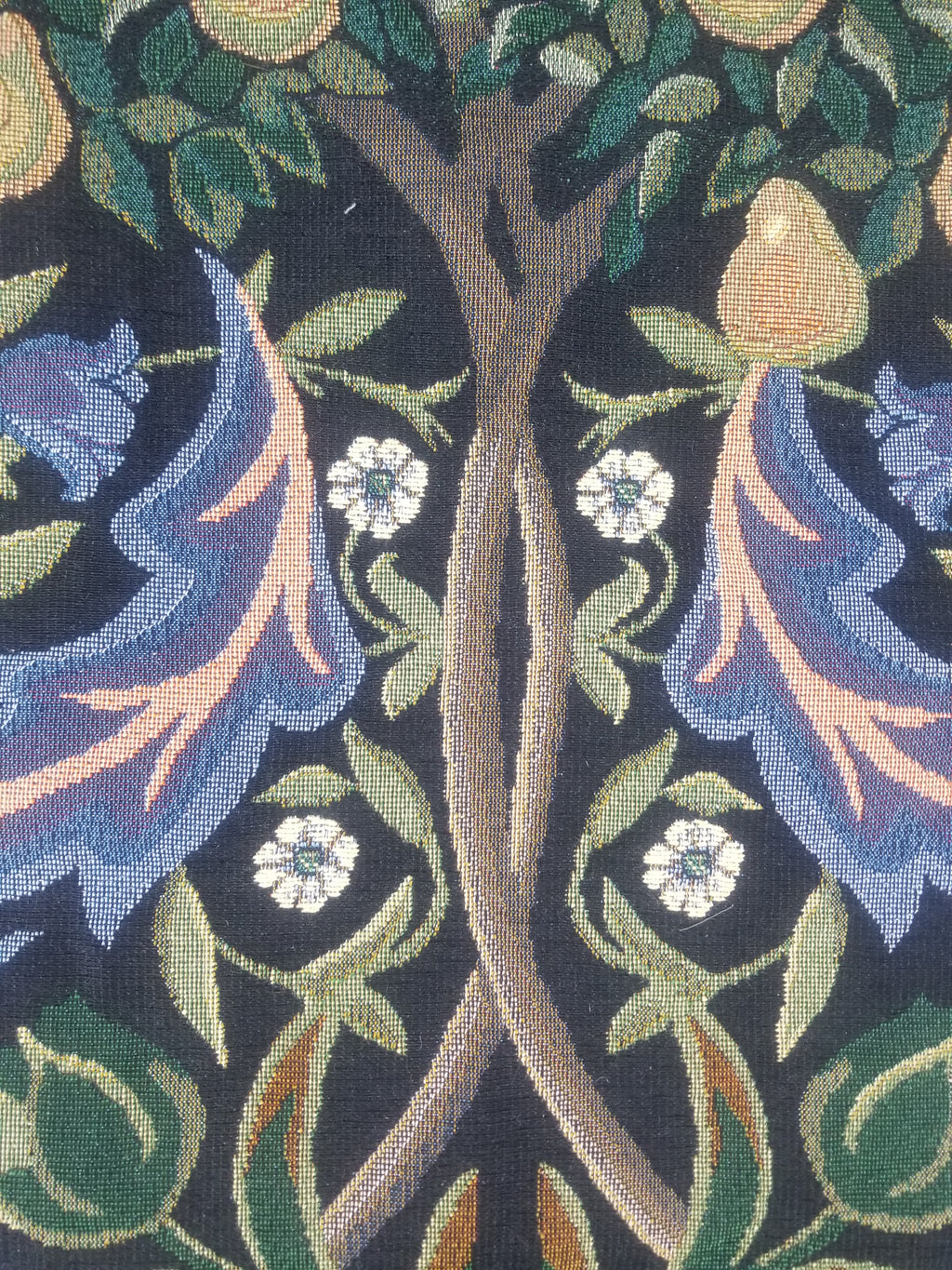 Vintage Tree of Life Scene Wall Hanging Tapestry 136x95cm