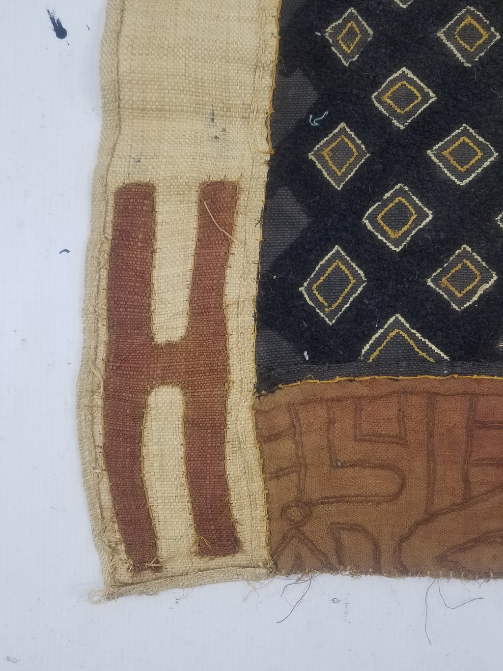 Vintage African Handwoven Kuba Textile Runner 89x40cm