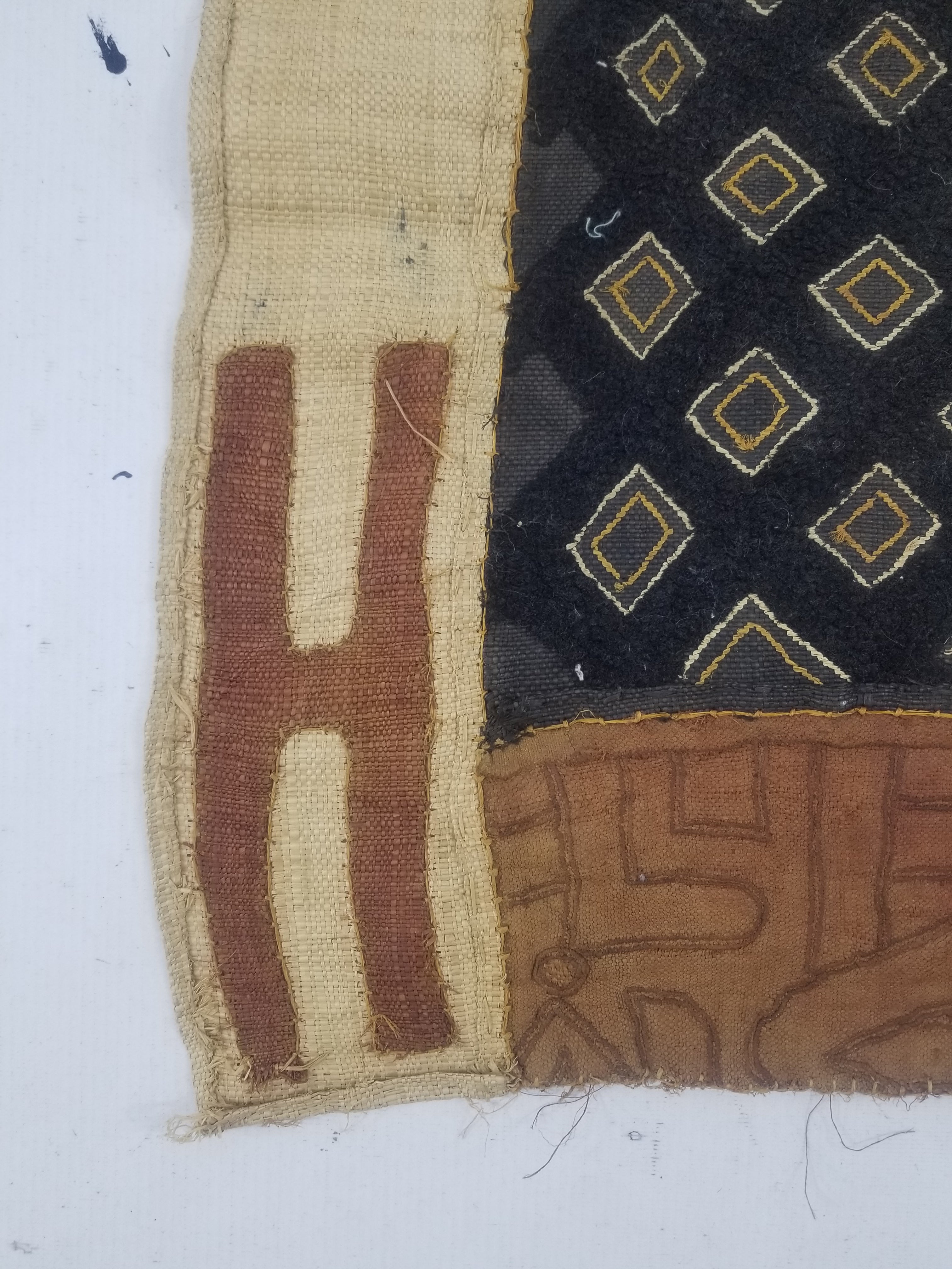 Vintage African Handwoven Kuba Textile Runner 89x40cm