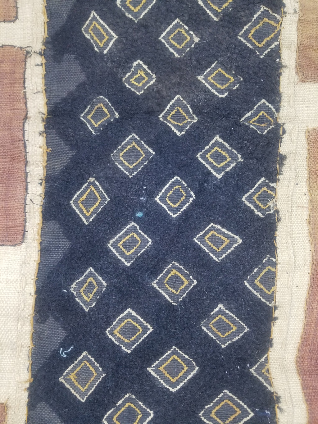 Vintage African Handwoven Kuba Textile Runner 89x40cm