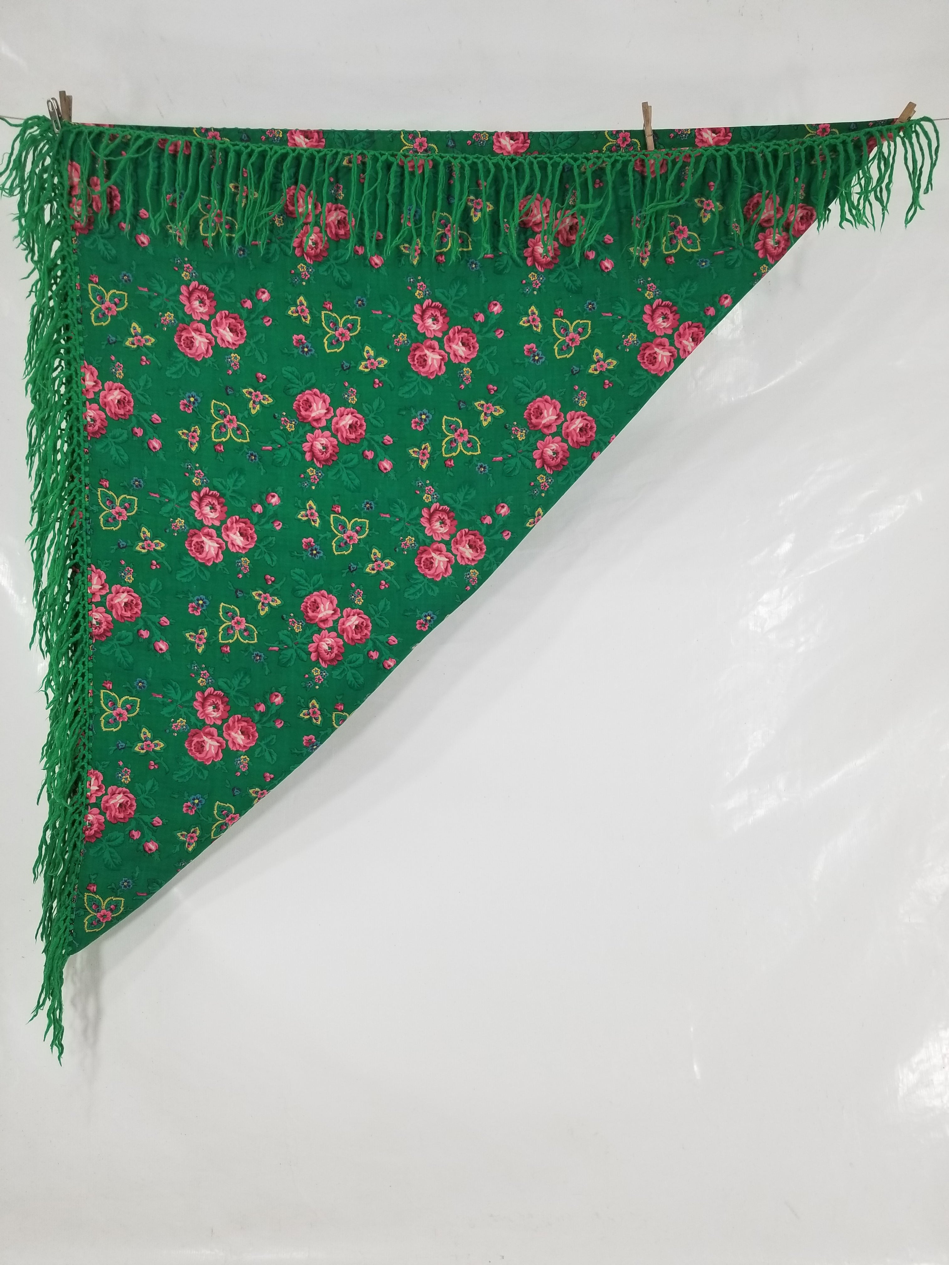 Vintage Hungarian Floral Printed Wool Fringed Shawl / Scarf 120x120cm