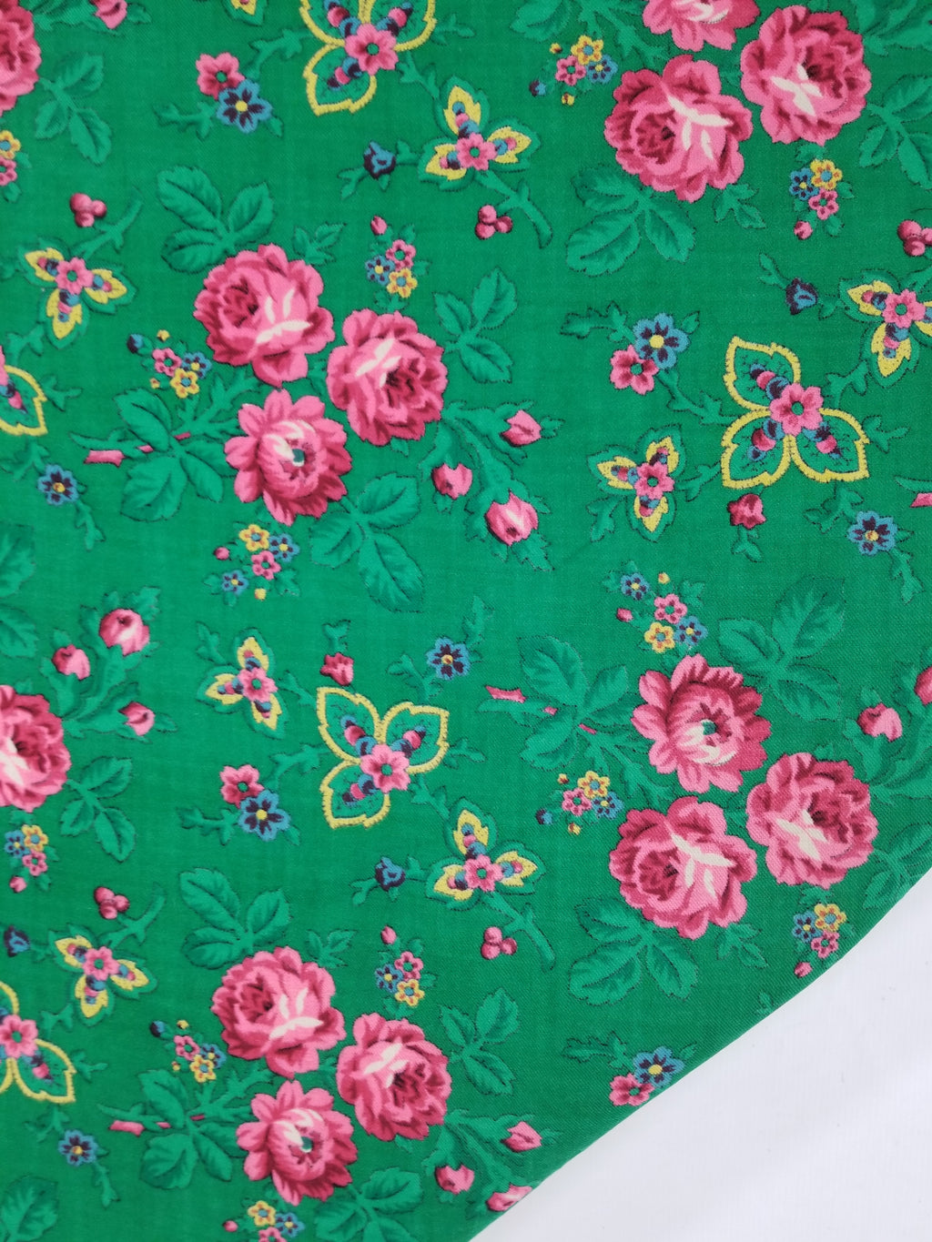 Vintage Hungarian Floral Printed Wool Fringed Shawl / Scarf 120x120cm