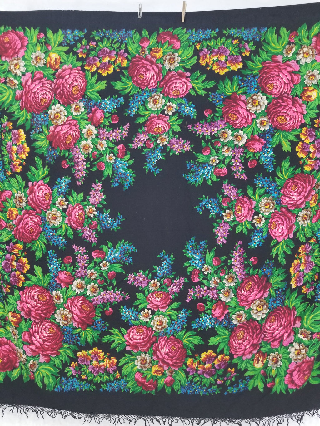 Vintage Ukrainian Pavlovo Posad Floral Printed Wool Fringed Shawl 145x138cm