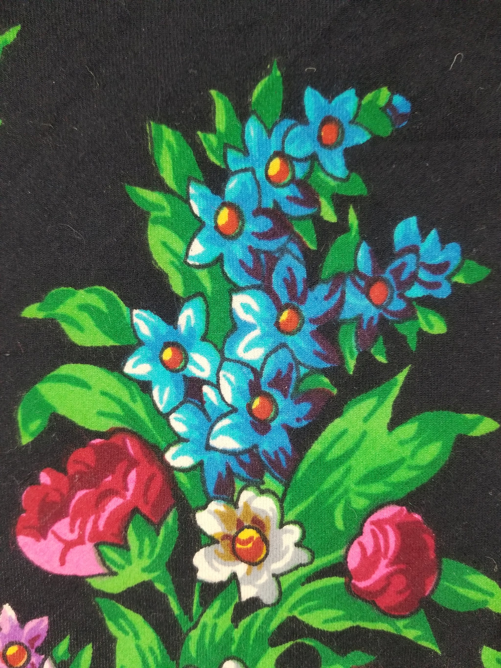 Vintage Ukrainian Pavlovo Posad Floral Printed Wool Fringed Shawl 145x138cm