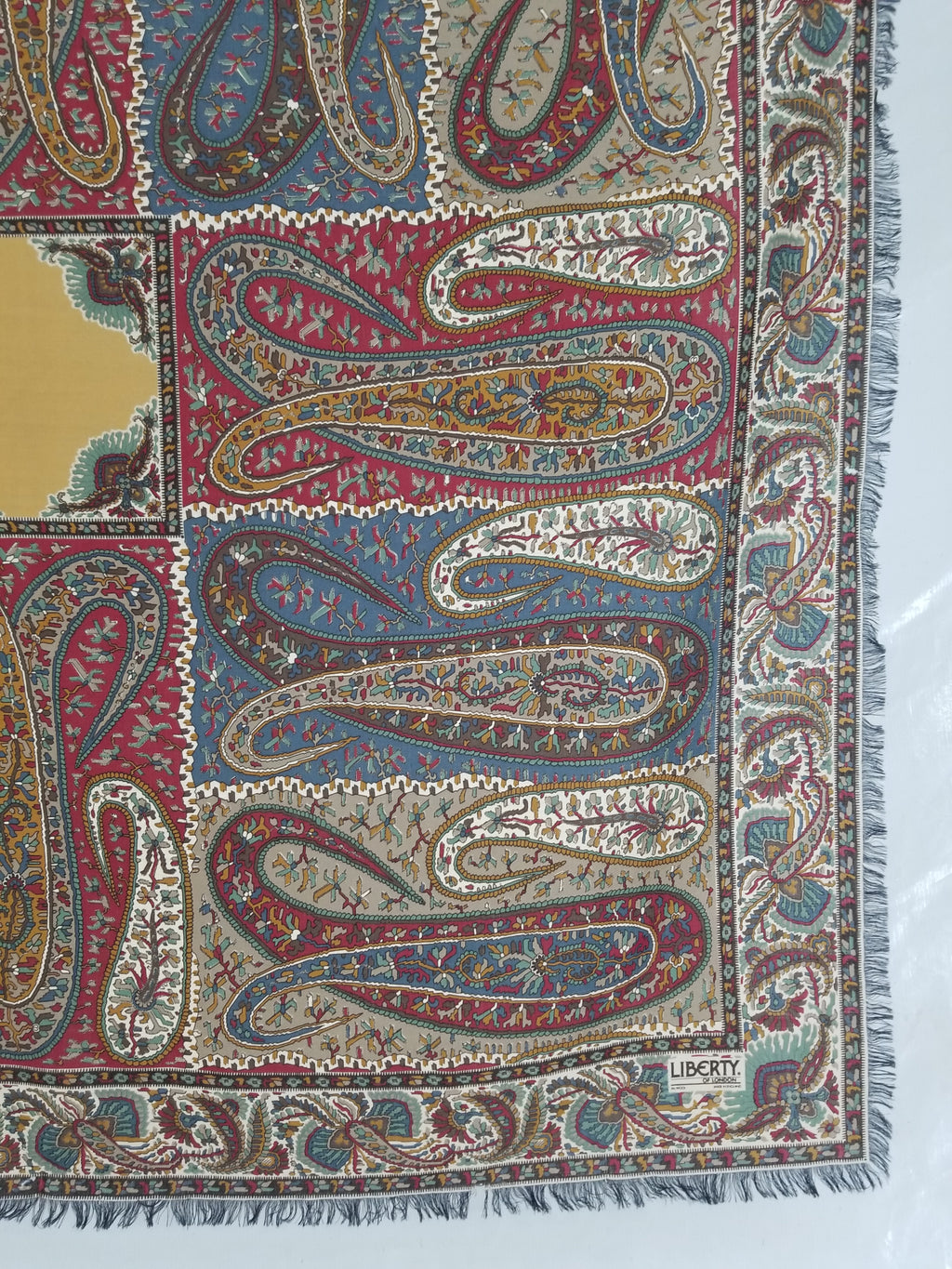 Vintage Traditional Kashmiri Paisley Printed Wool Fringed Shawl 125x123cm
