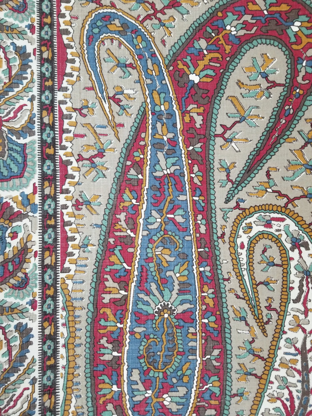 Vintage Traditional Kashmiri Paisley Printed Wool Fringed Shawl 125x123cm