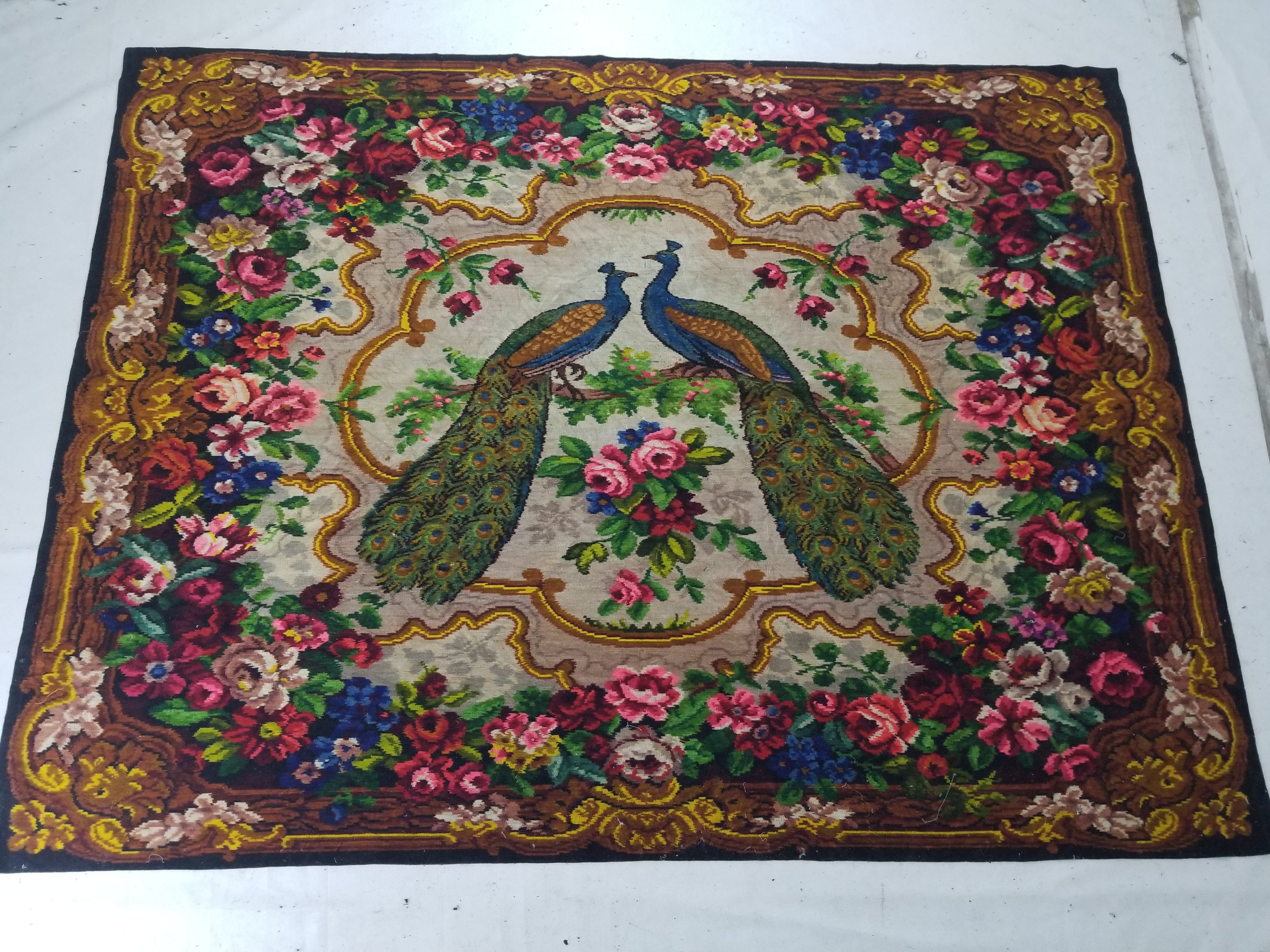 Vintage Beautiful Peacock & Floral Scene Velvet Wall Hanging Tapestry 200x154cm