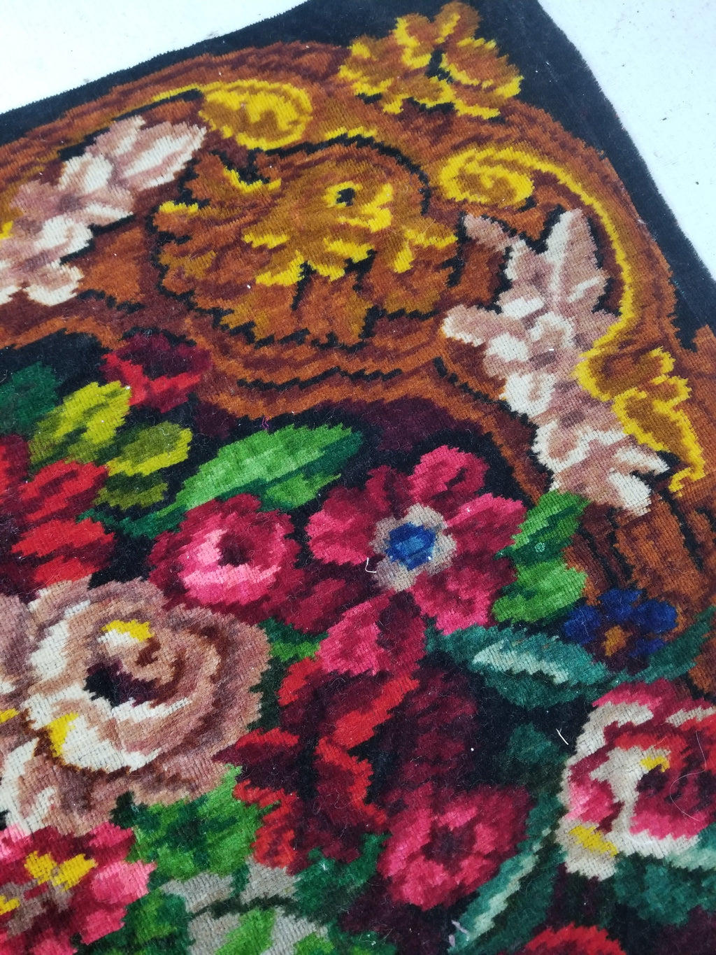 Vintage Beautiful Peacock & Floral Scene Velvet Wall Hanging Tapestry 200x154cm